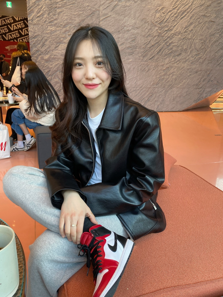 KREAM 프로필 이미지