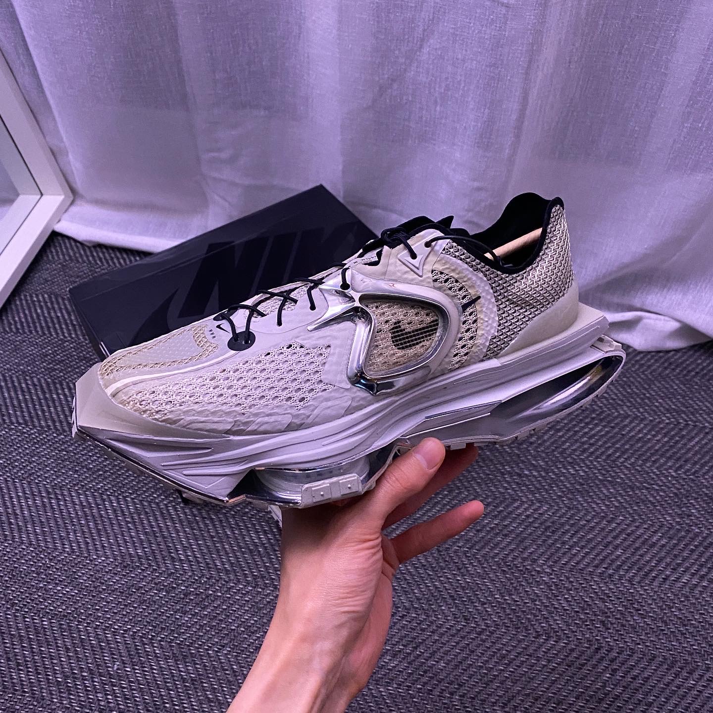 Nike x Matthew M Williams Zoom 004 Stone 착용 스타일 - 2