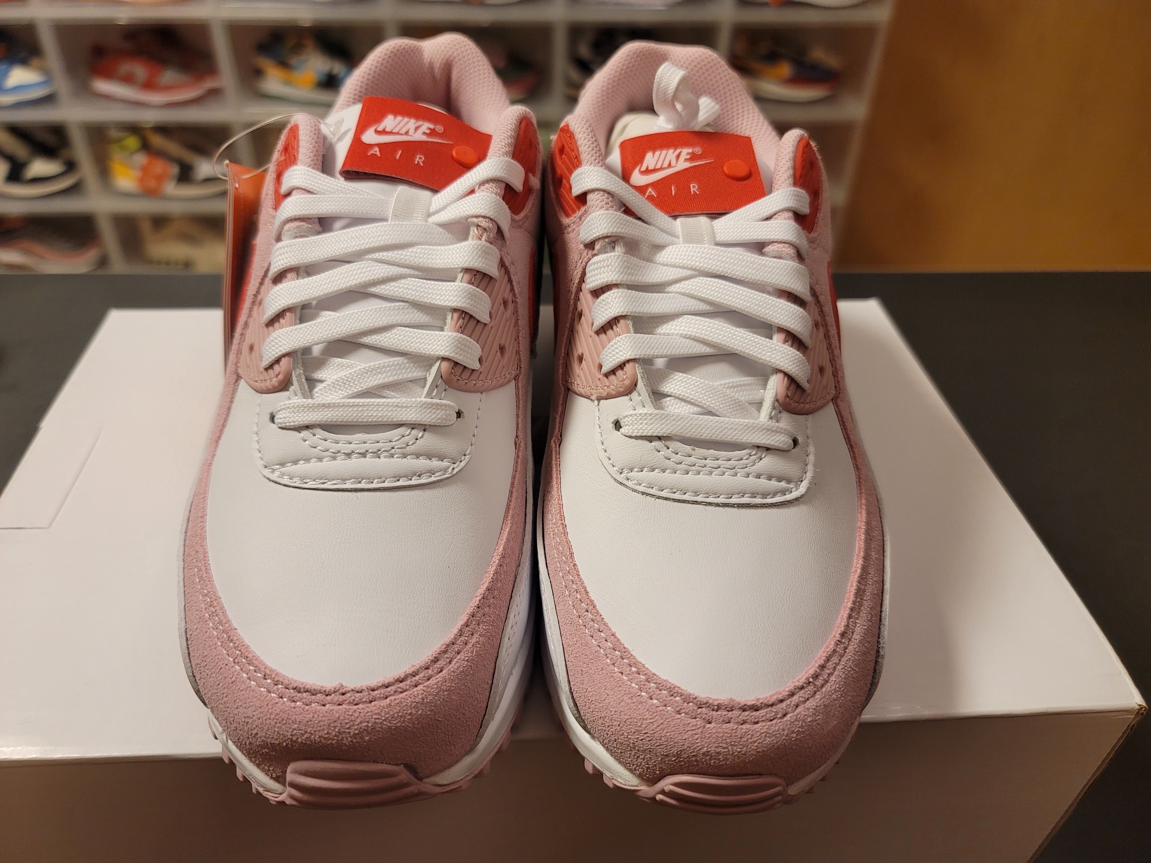 (W) Nike Air Max 90 QS Valentine's Day 착용 스타일 - 1