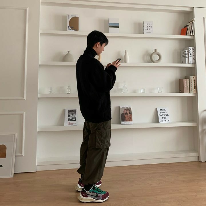 Nike x Sacai VaporWaffle String & Black Villain Red 착용 스타일