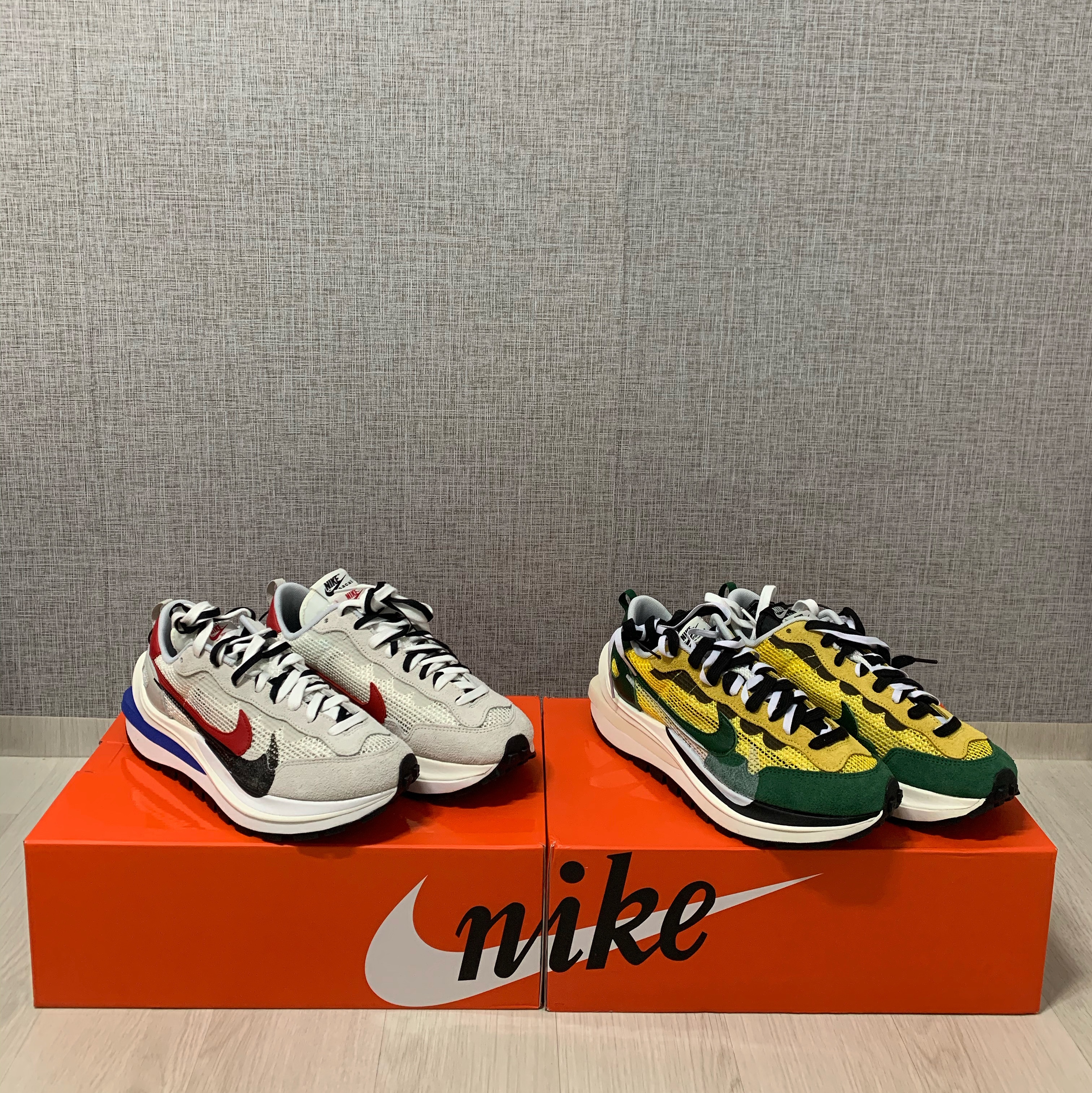 Nike x Sacai VaporWaffle Tour Yellow & Gorge Green Sail, Nike x Sacai VaporWaffle Royal Fuchsia 착용 스타일