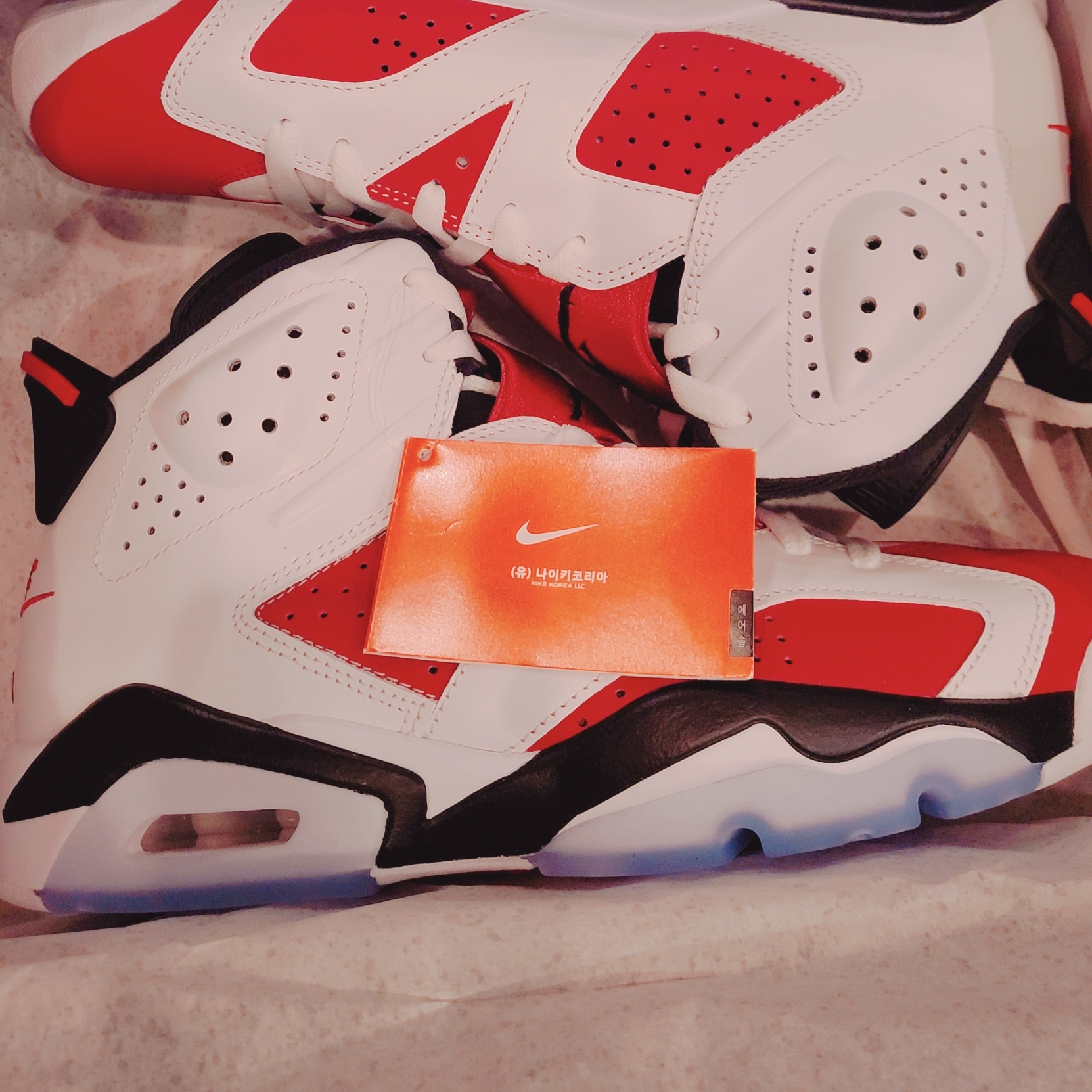 Jordan 6 Retro Carmine 2021 착용 스타일