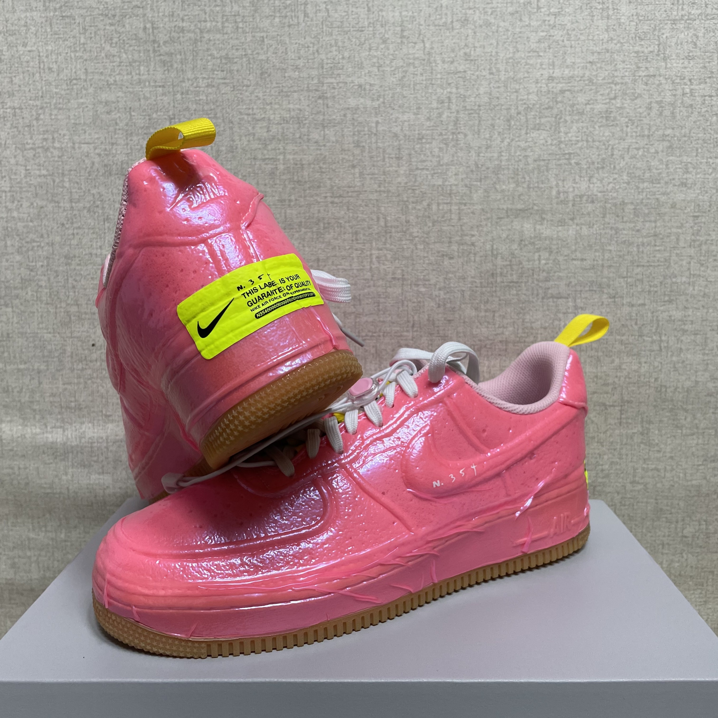 Nike Air Force 1 Experimental Racer Pink 착용 스타일
