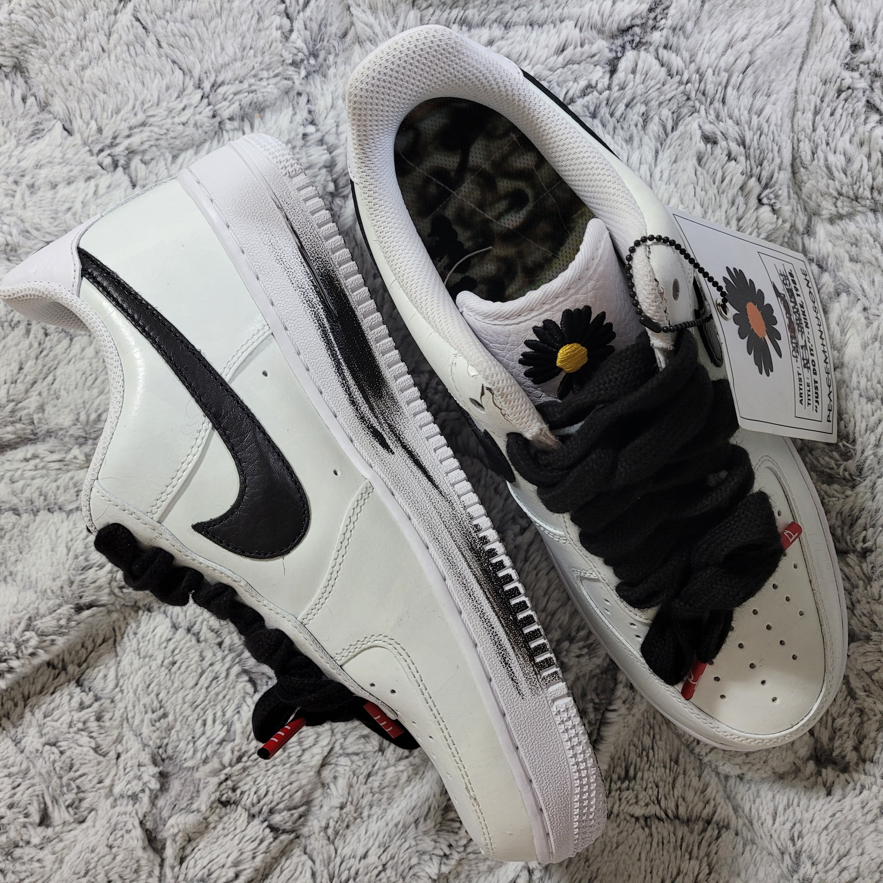 Nike x Peaceminusone Air Force 1 Low Para-Noise 2.0 착용 스타일