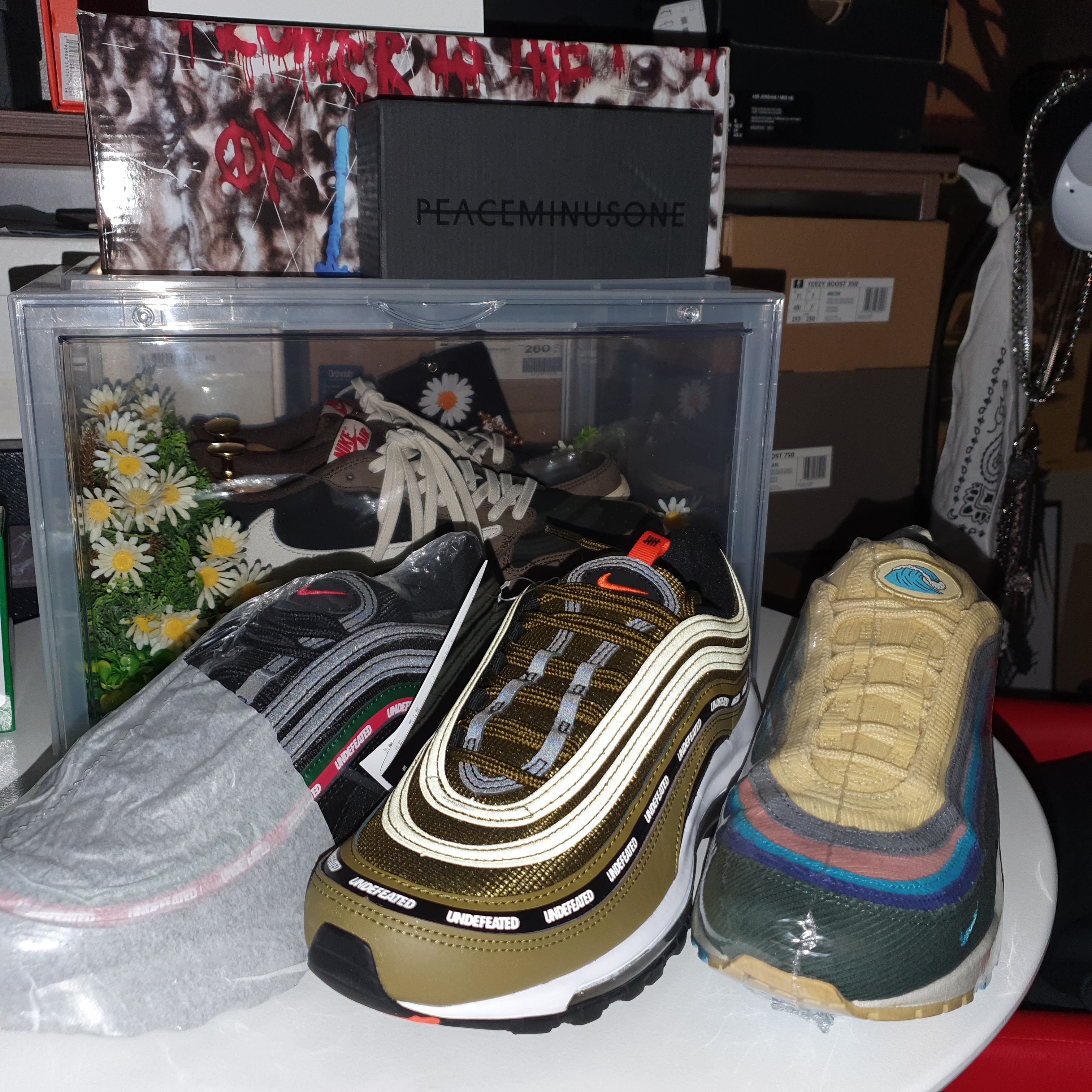 Nike x Sean Wotherspoon Air Max 1/97, Nike x Undefeated Air Max 97 Militia Green 착용 스타일 - 1