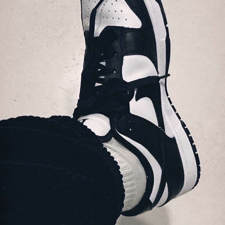 Nike Dunk Low Retro Black 착용 스타일