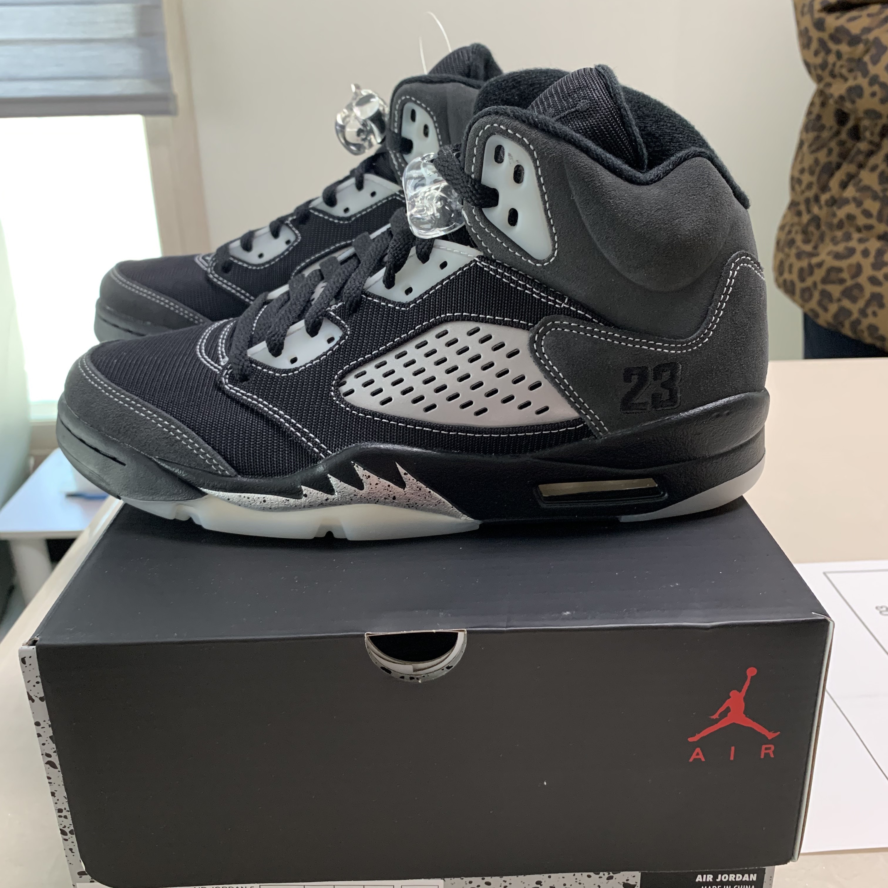 Jordan 5 Retro Anthracite 착용 스타일 - 2