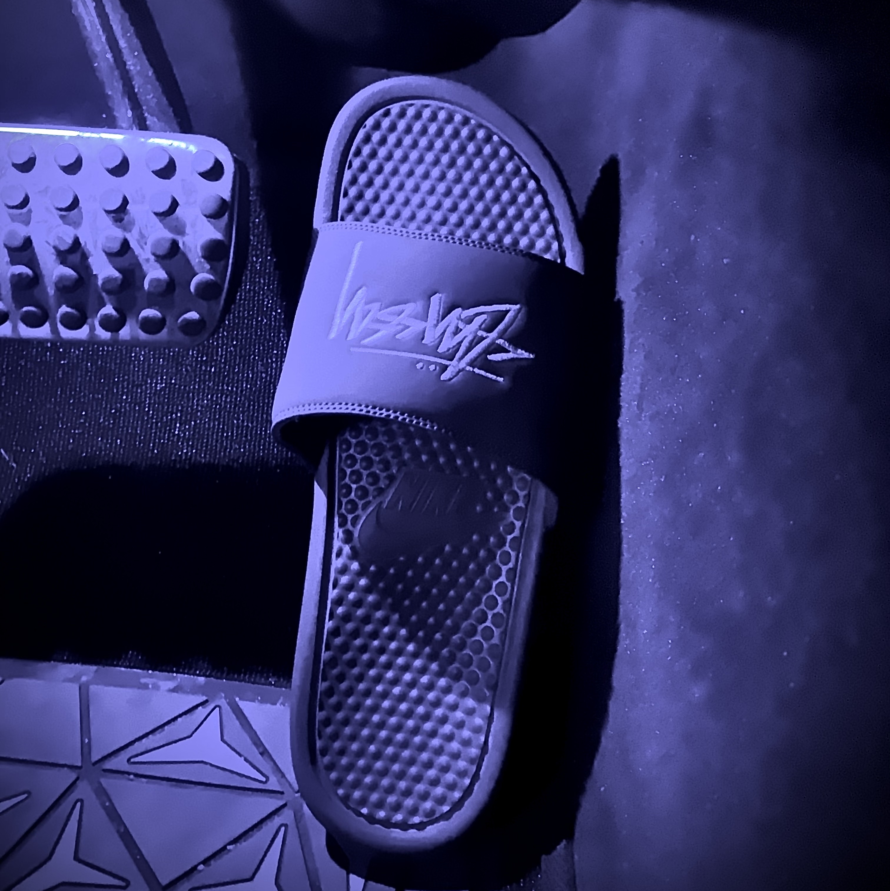 Nike x Stussy Benassi Slide Pine Green 착용 스타일