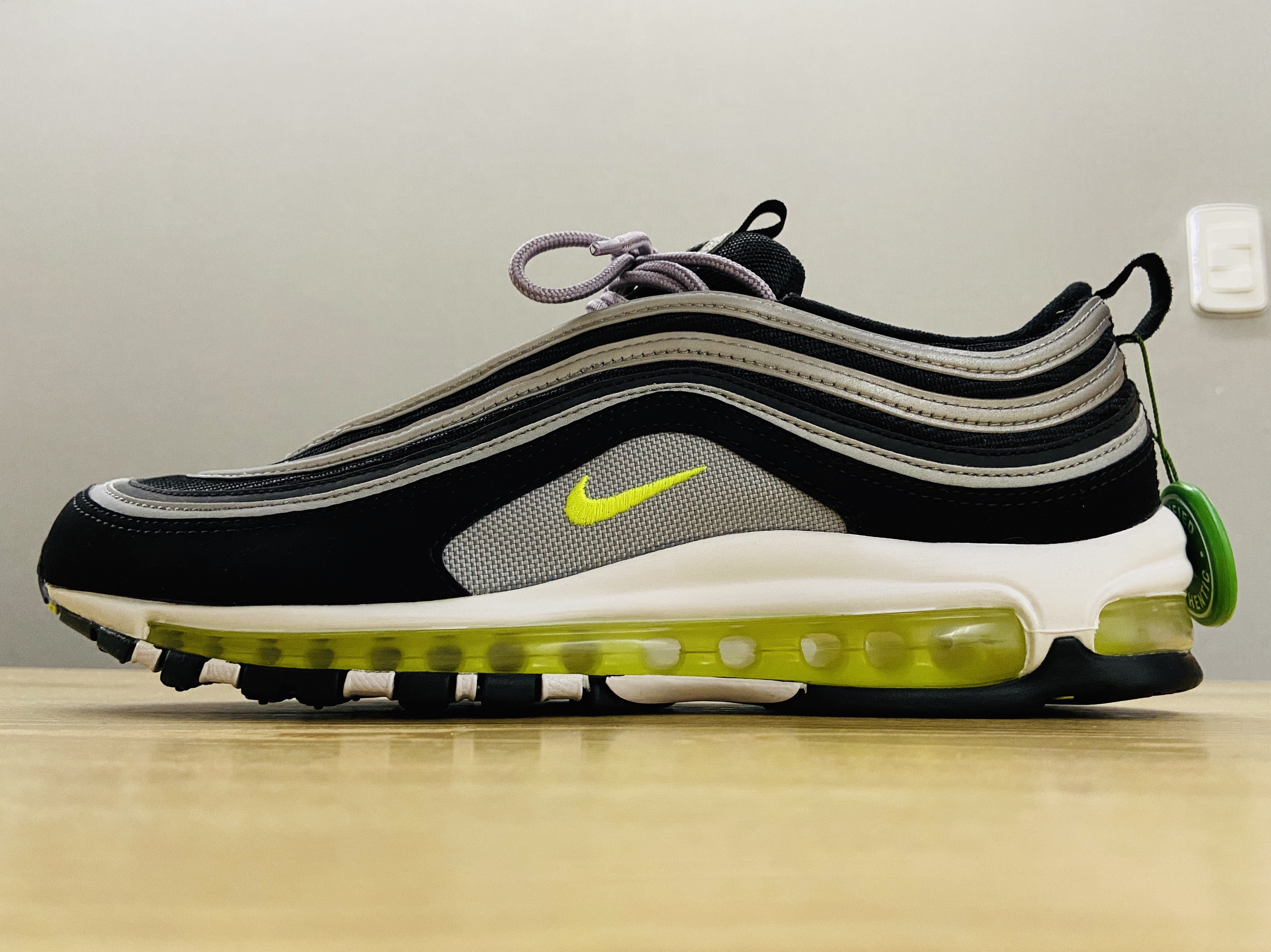 Nike Air Max 97 OG Black Volt Asia 착용 스타일