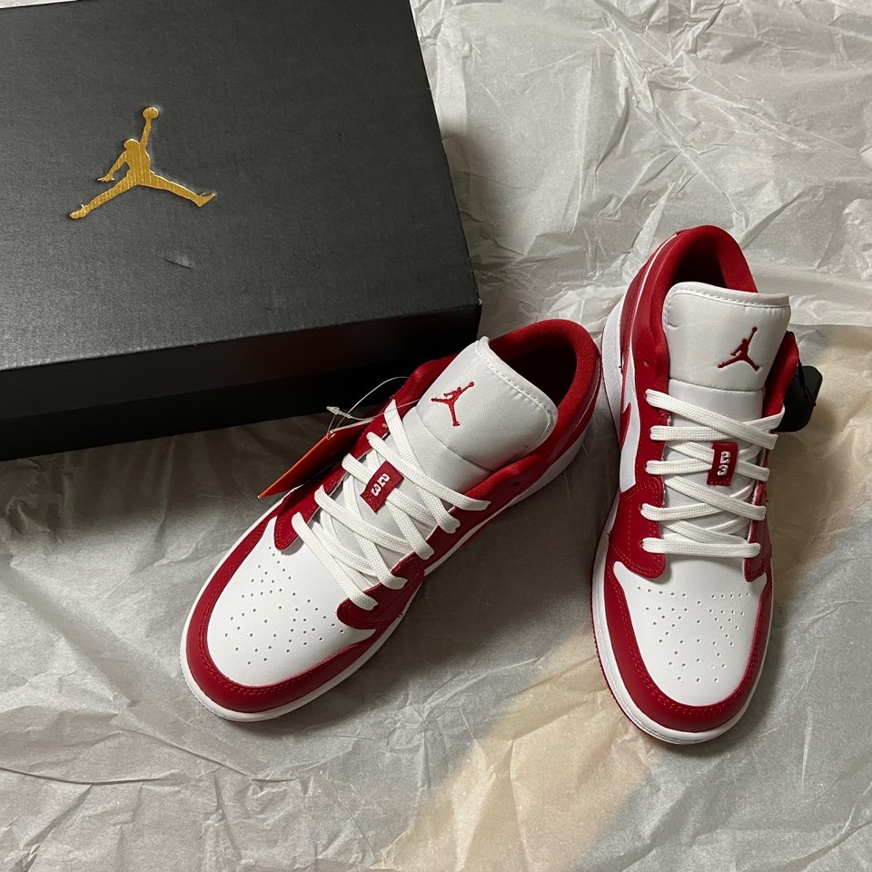 Jordan 1 Low Gym Red White 착용 스타일