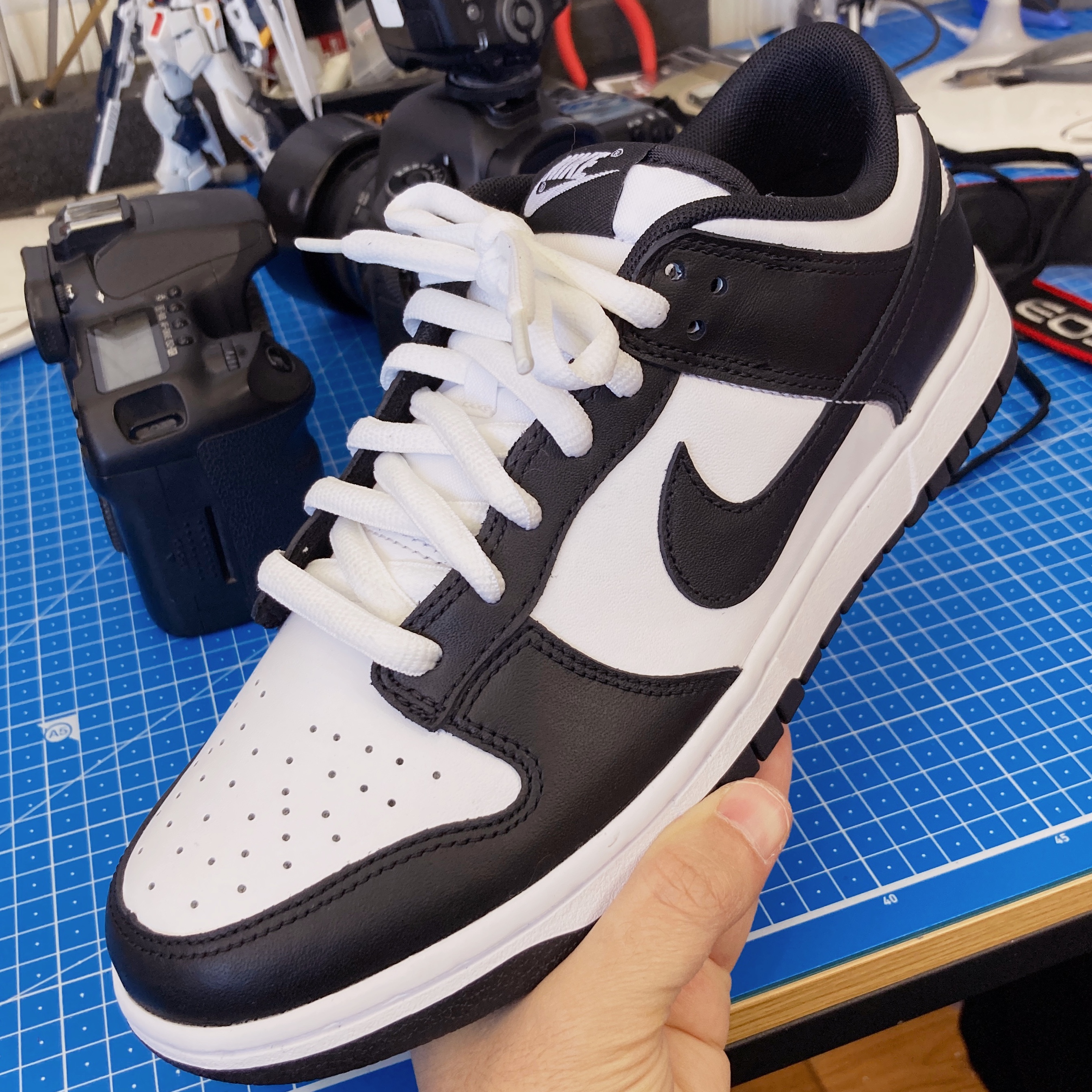 Nike Dunk Low Retro Black 착용 스타일 - 1