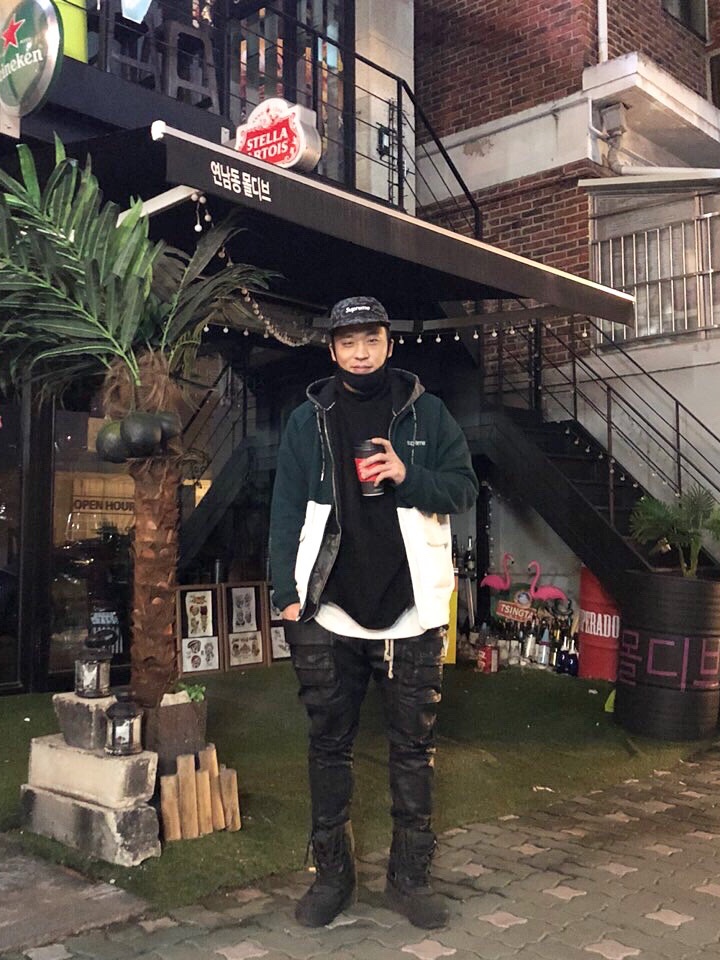 Supreme Wool Camp Cap Black - 20FW, Adidas Yeezy 950 Pirate Black 착용 스타일