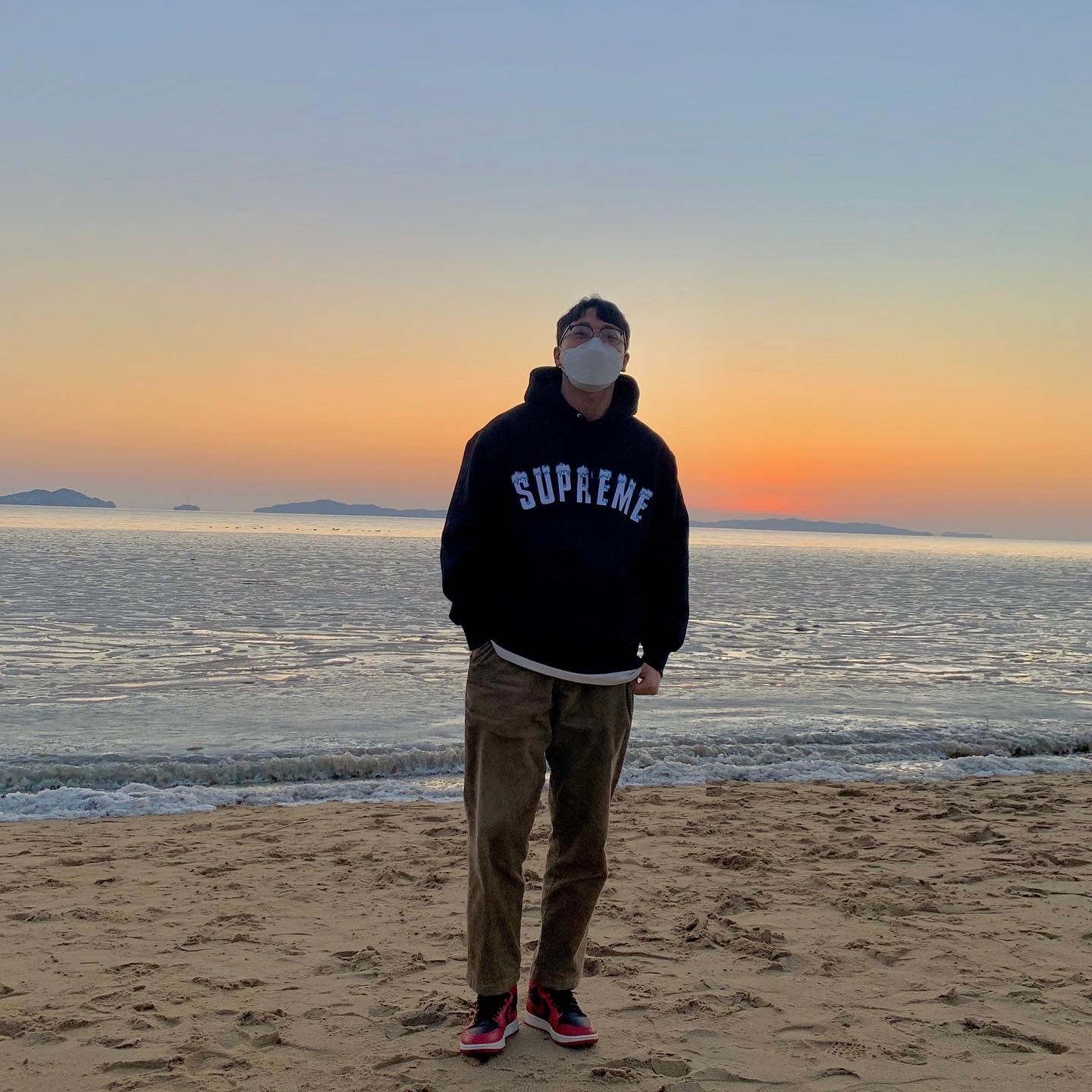 Supreme Icy Arc Hooded Sweatshirt Black - 20FW, Jordan 1 Mid Bred Banned 2020 ์ฐฉ์ฉ ์คํ์ผ