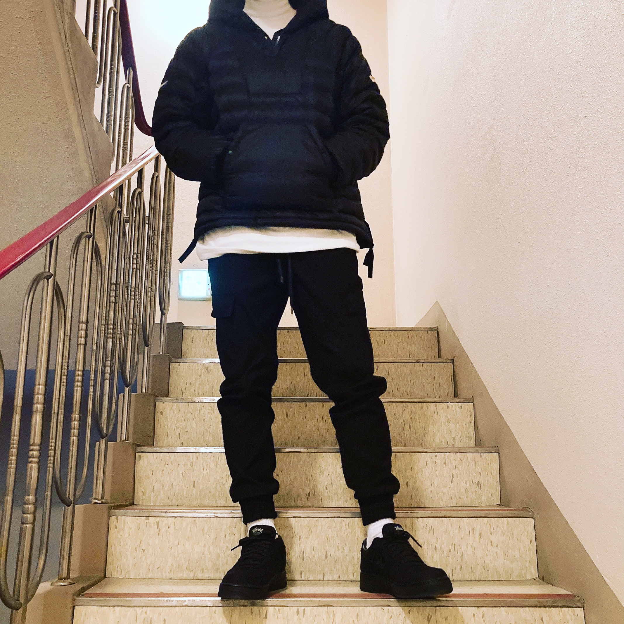 Nike x Stussy Air Force 1 Low Triple Black, Nike x Stussy Insultd Jacket Black - Asia 착용 스타일
