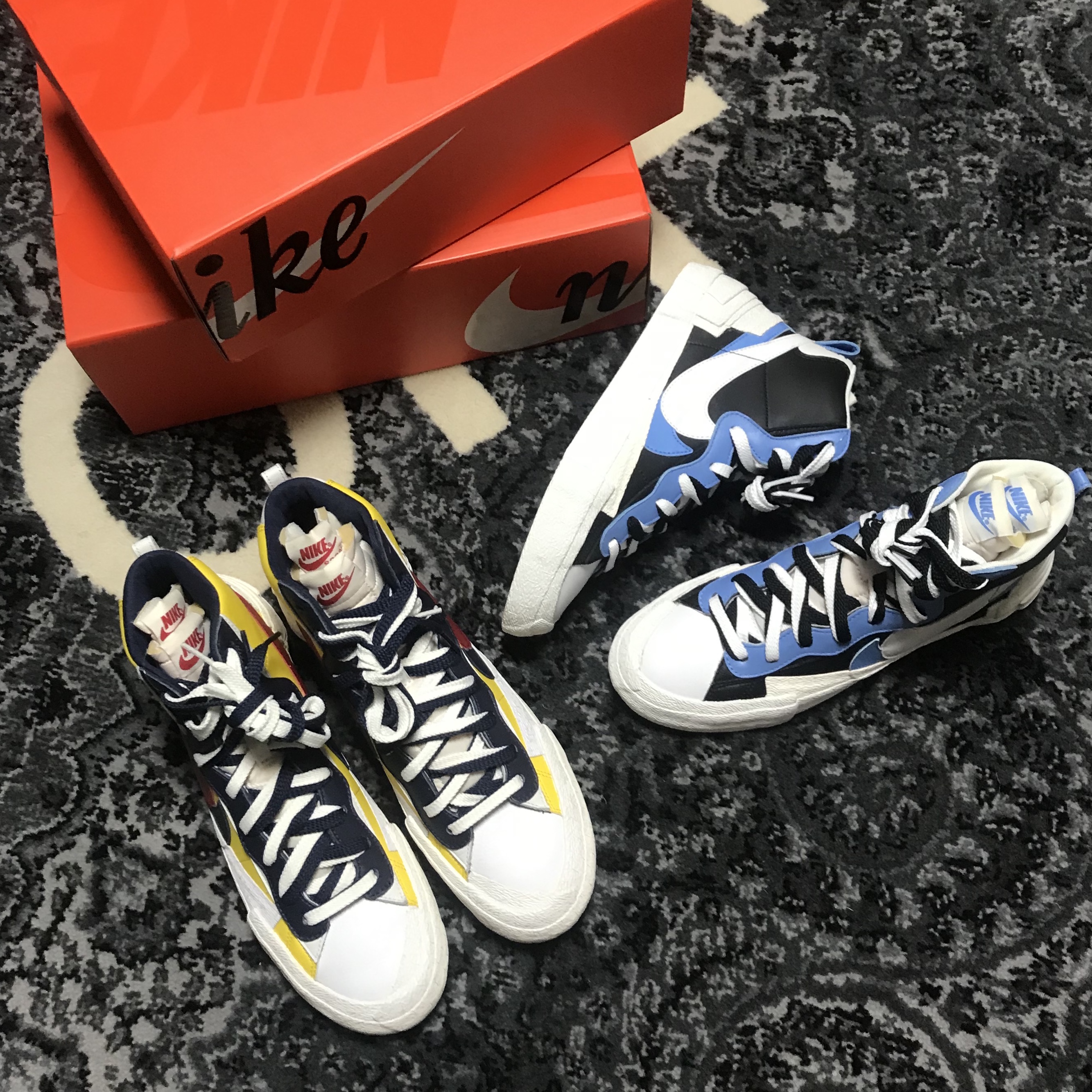 Nike x Sacai Blazer Mid Snow Beach, Nike x Sacai Blazer Mid White Black Legend Blue 착용 스타일