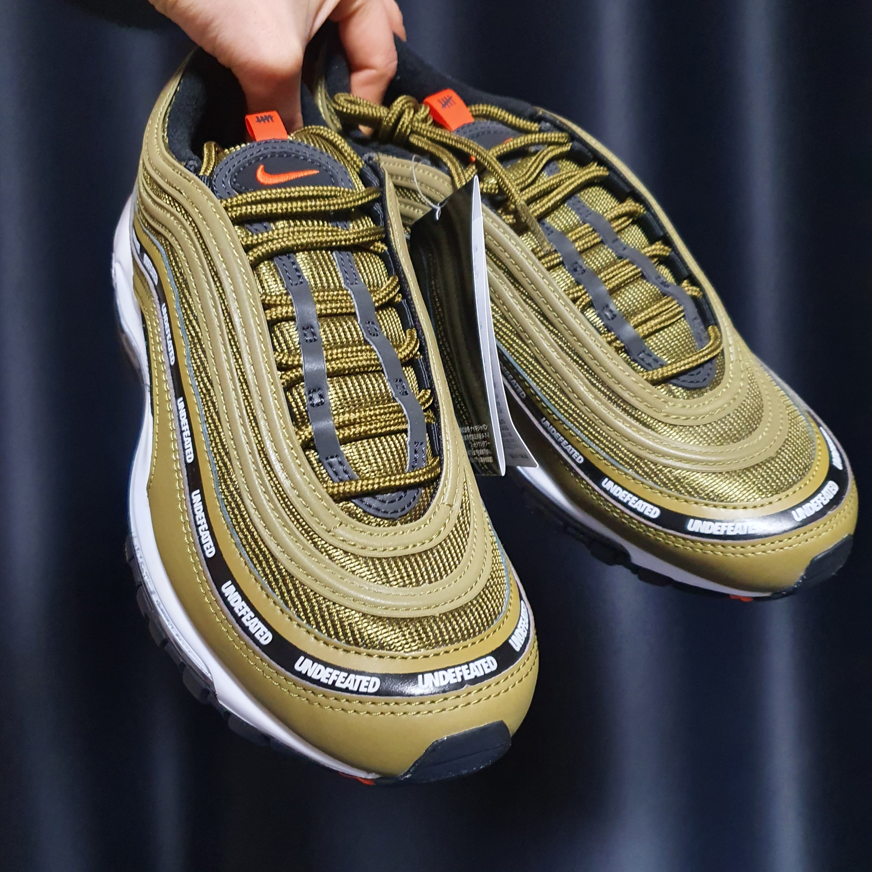 Nike x Undefeated Air Max 97 Militia Green 착용 스타일 - 1