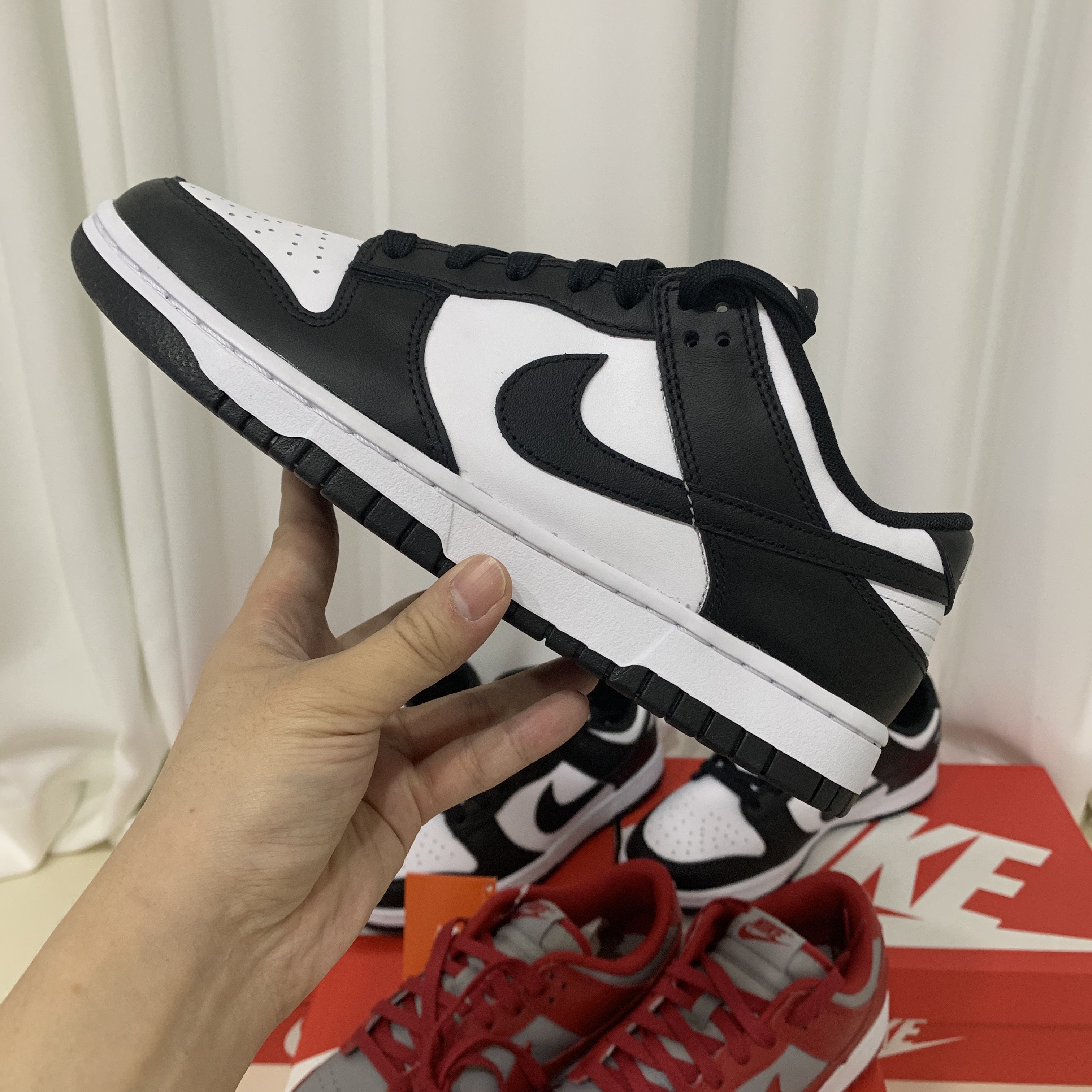Nike Dunk Low Retro Black 착용 스타일