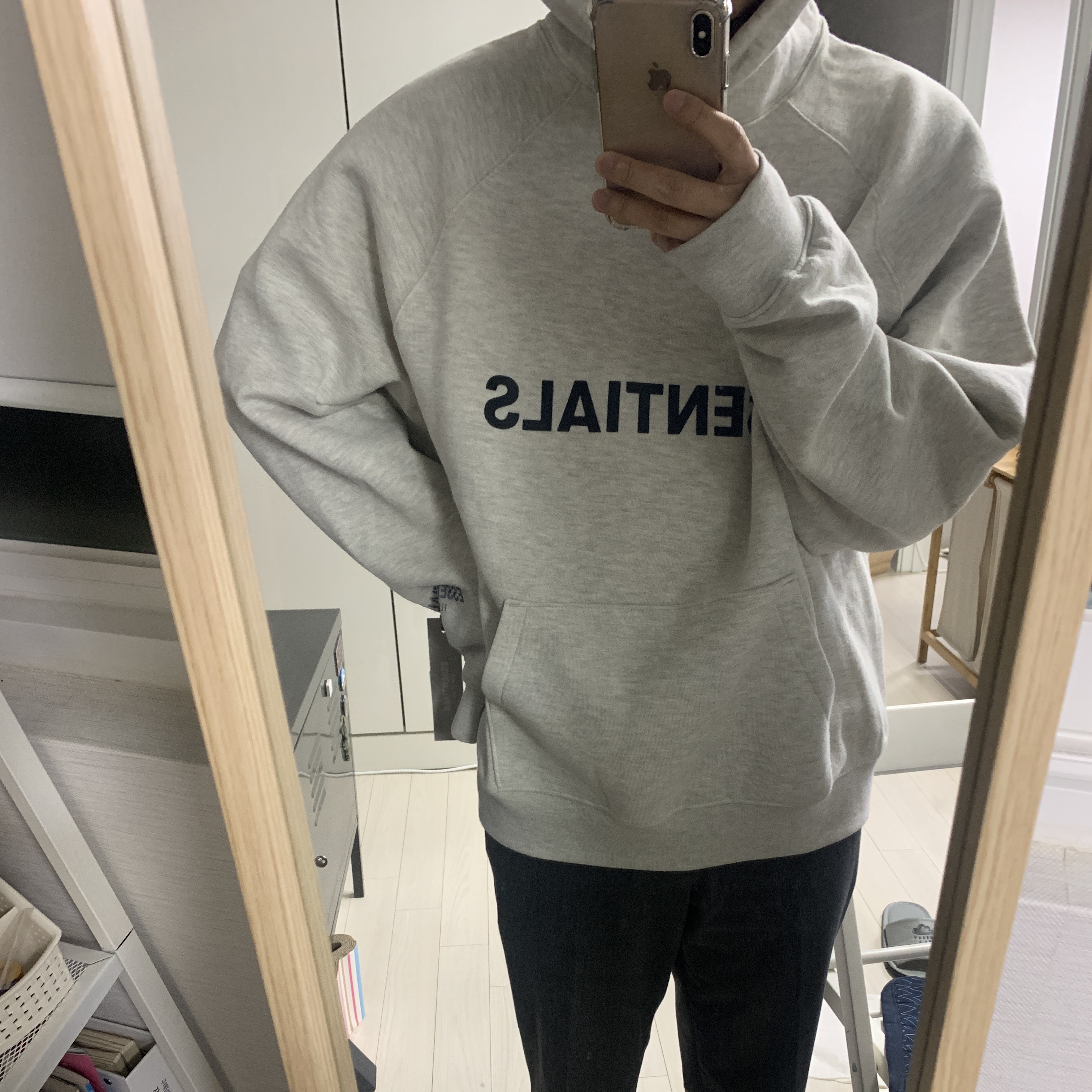 Essentials 3D Silicon Applique Pullover Hoodie Oatmeal/Oatmeal Heather/Light Heather Oatmeal 2020 착용 스타일 - 1