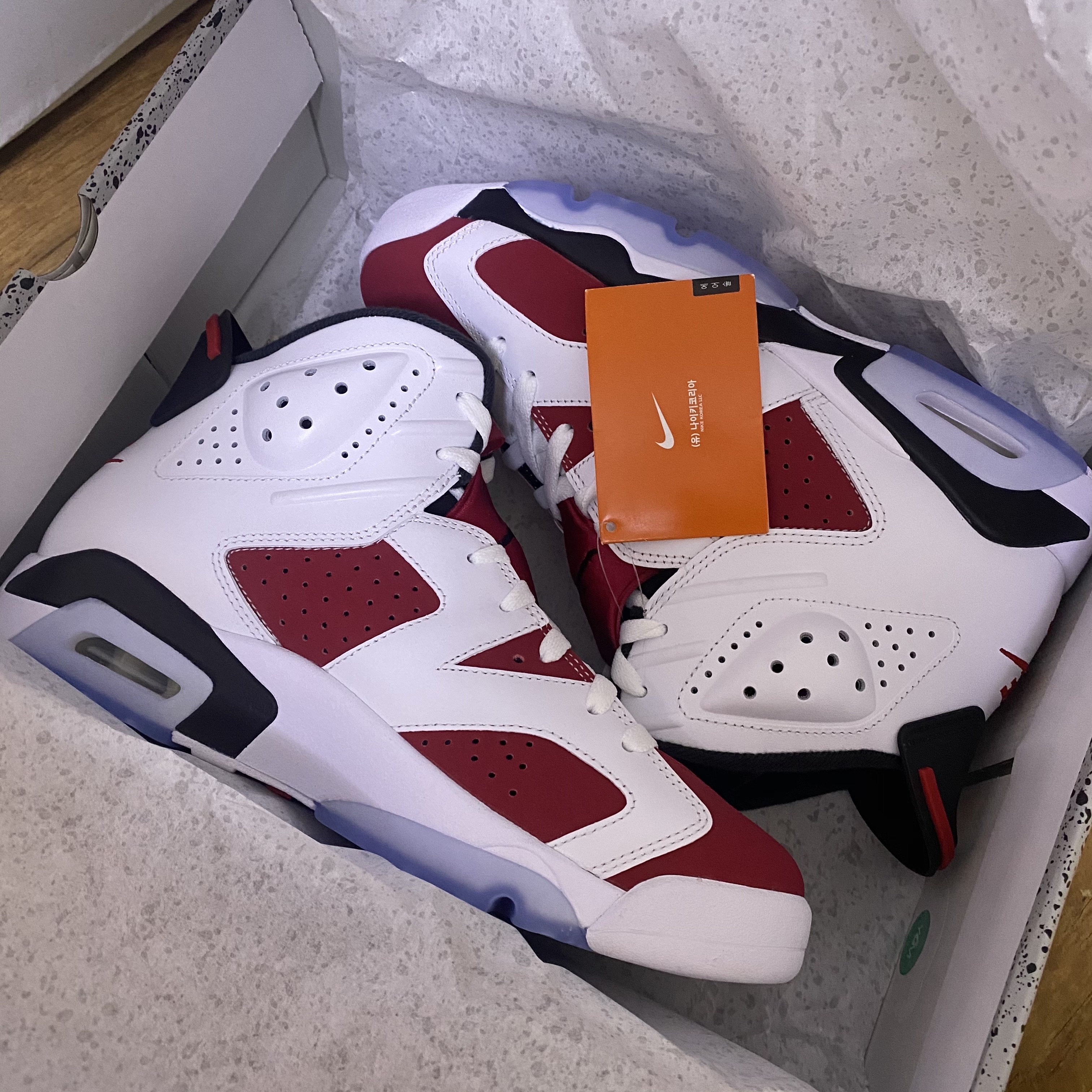 Jordan 6 Retro Carmine 2021 착용 스타일