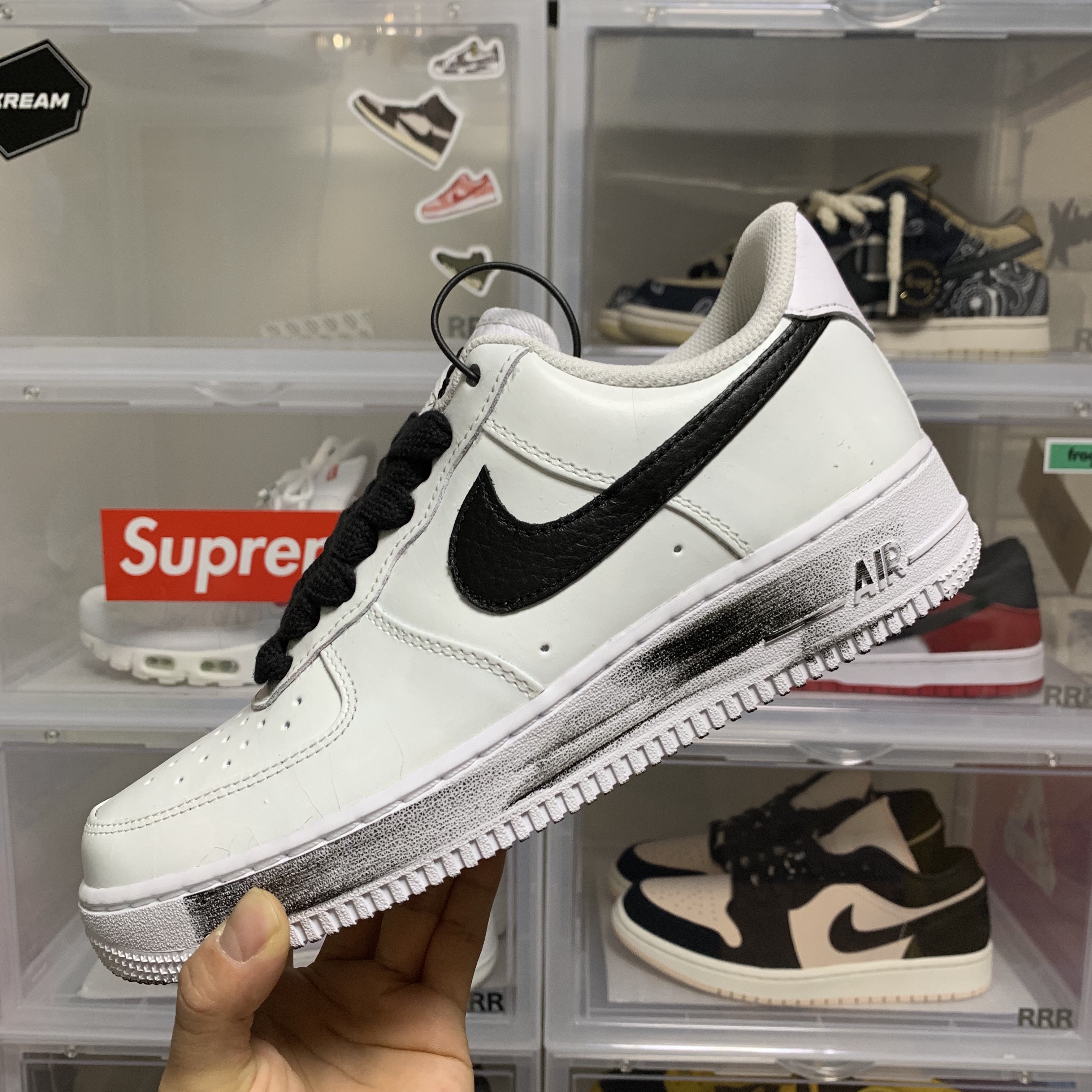 Nike x Peaceminusone Air Force 1 Low Para-Noise 2.0 착용 스타일
