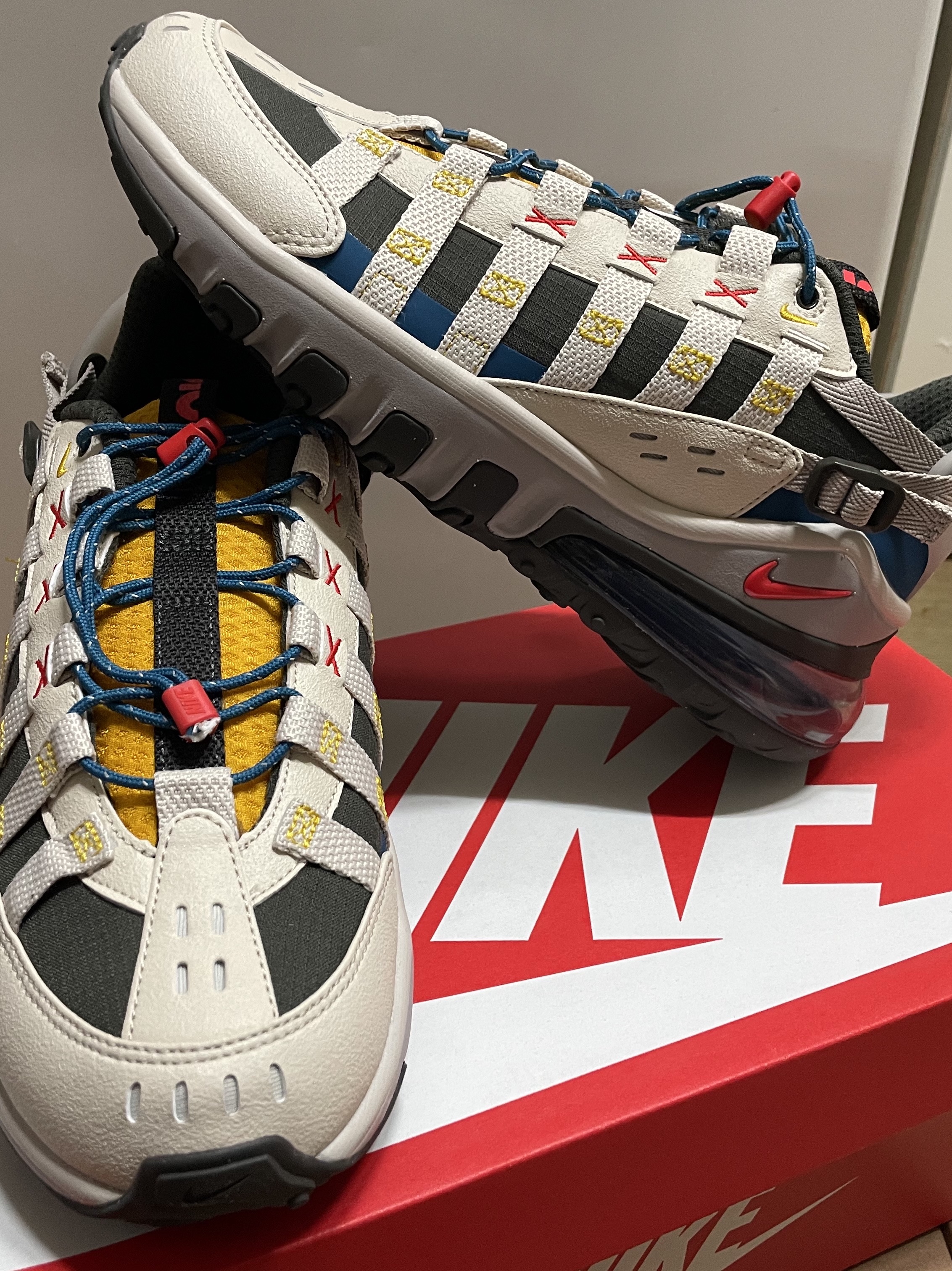 Nike Air Max 270 Vistascape Light Orewood Brown 착용 스타일 - 2