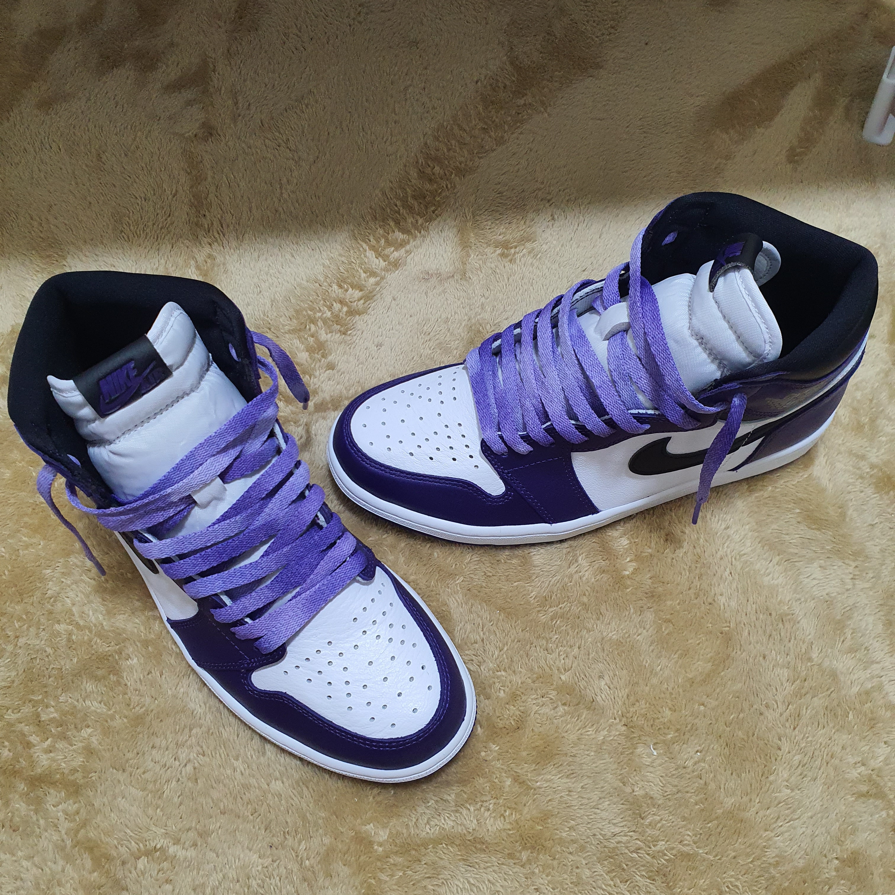 Jordan 1 Retro High OG Court Purple 2020 착용 스타일 - 5