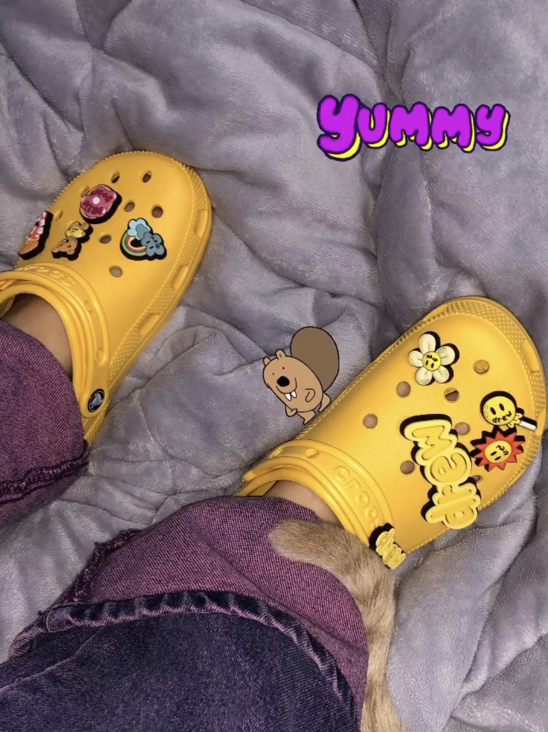 Crocs x Justin Bieber x Drew Classic Clog Canary 착용 스타일