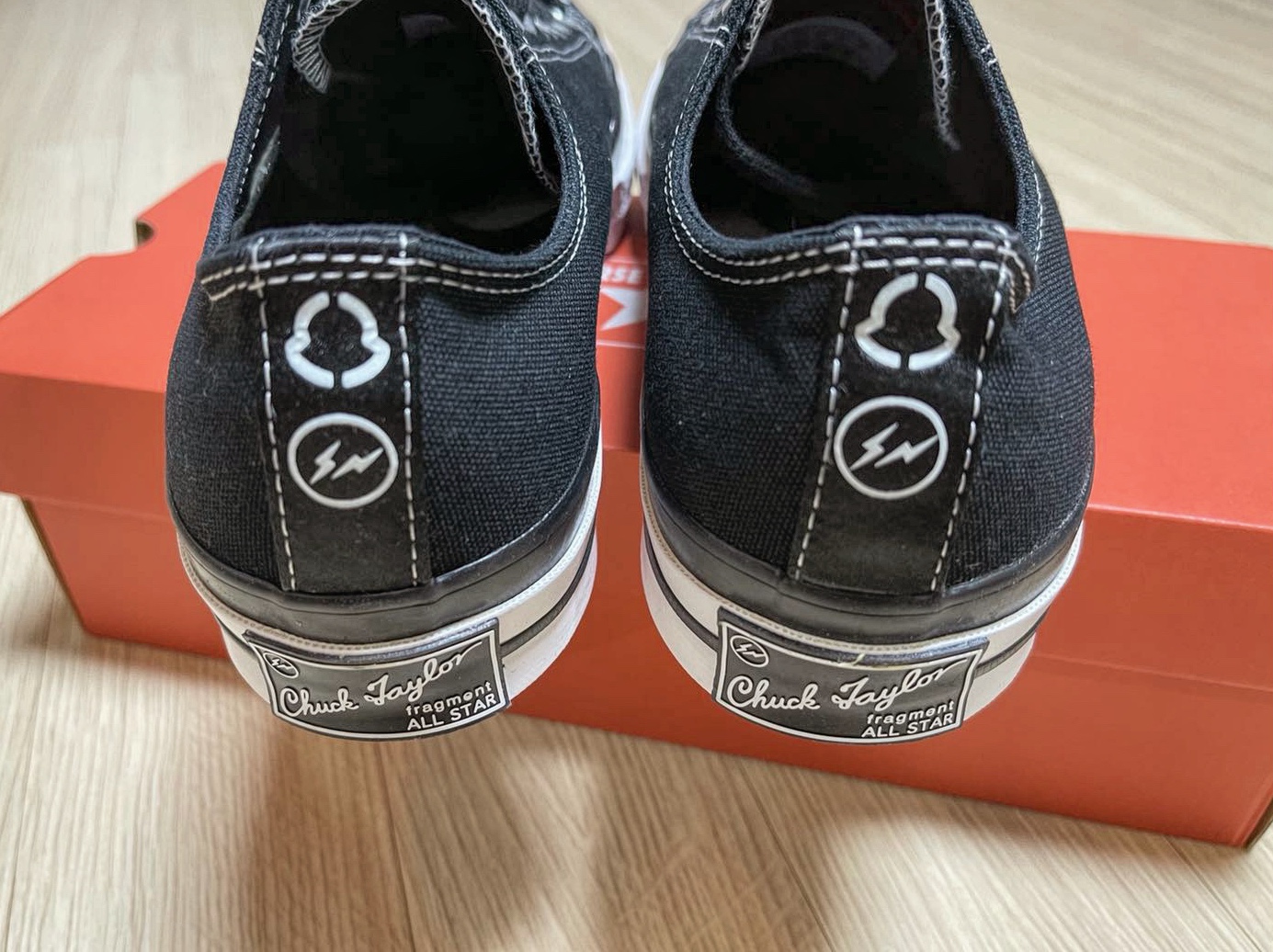 Converse x Moncler x Fragment Chuck 70 Ox Black 착용 스타일 - 5