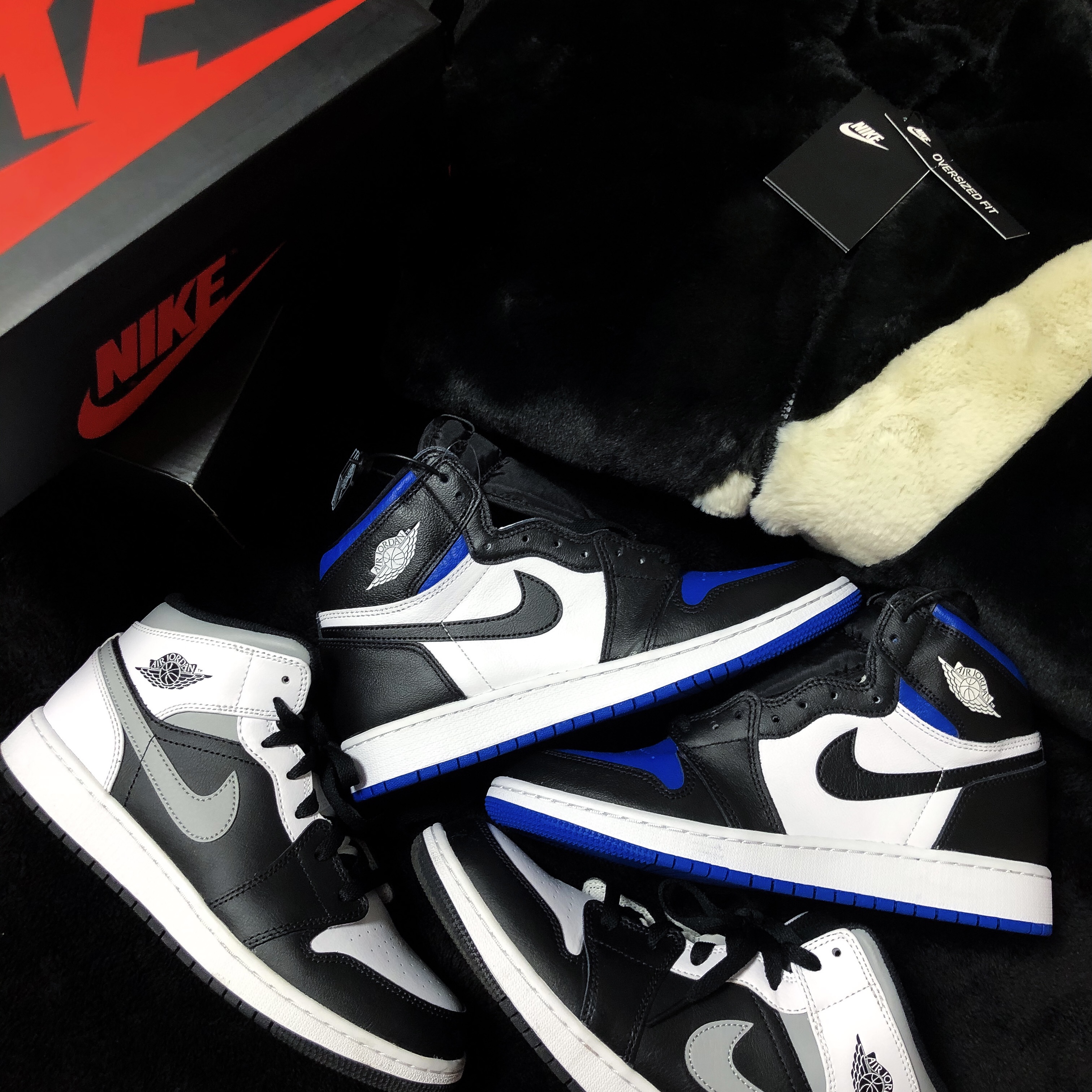 Jordan 1 Retro High OG Royal Toe, Jordan 1 Mid White Shadow 착용 스타일 - 1
