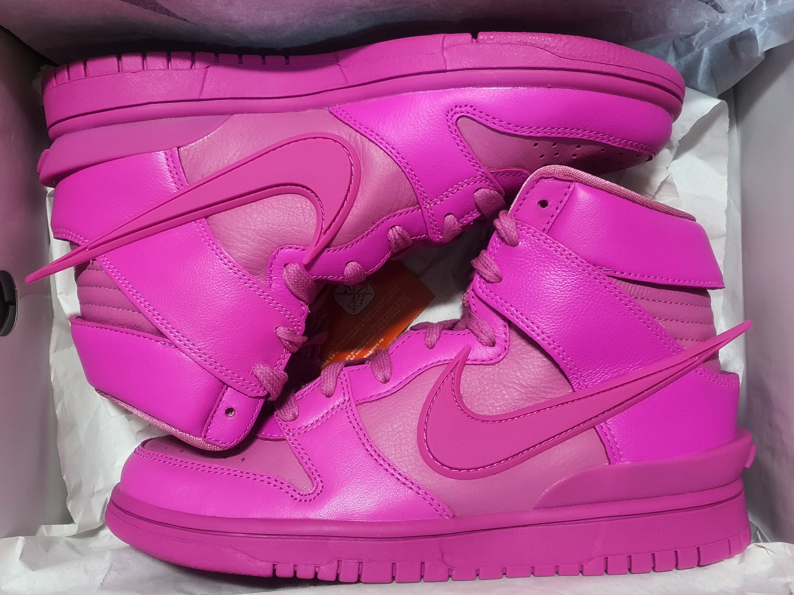 Nike x Ambush Dunk High Cosmic Fuchsia 착용 스타일