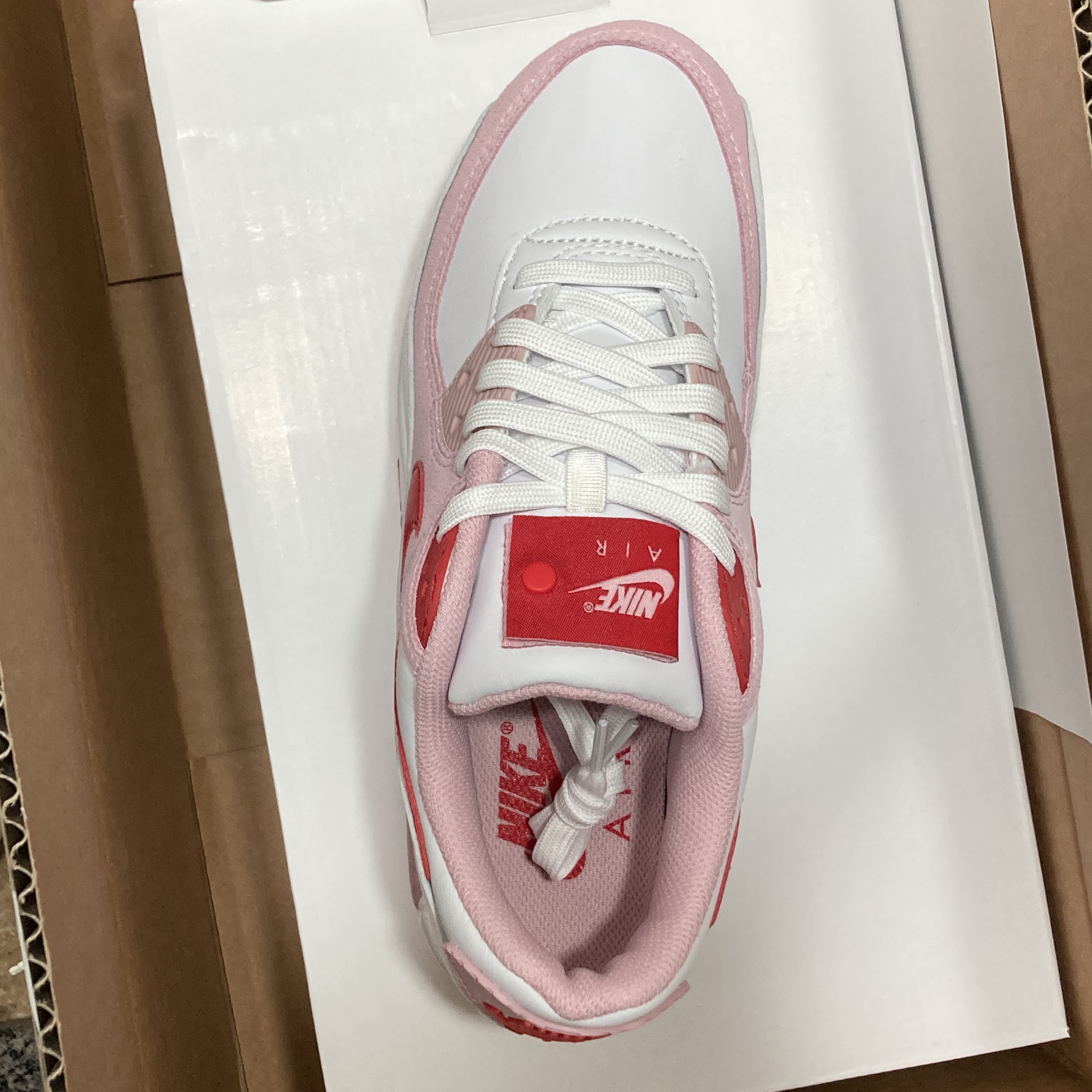 (W) Nike Air Max 90 QS Valentine's Day 착용 스타일 - 2