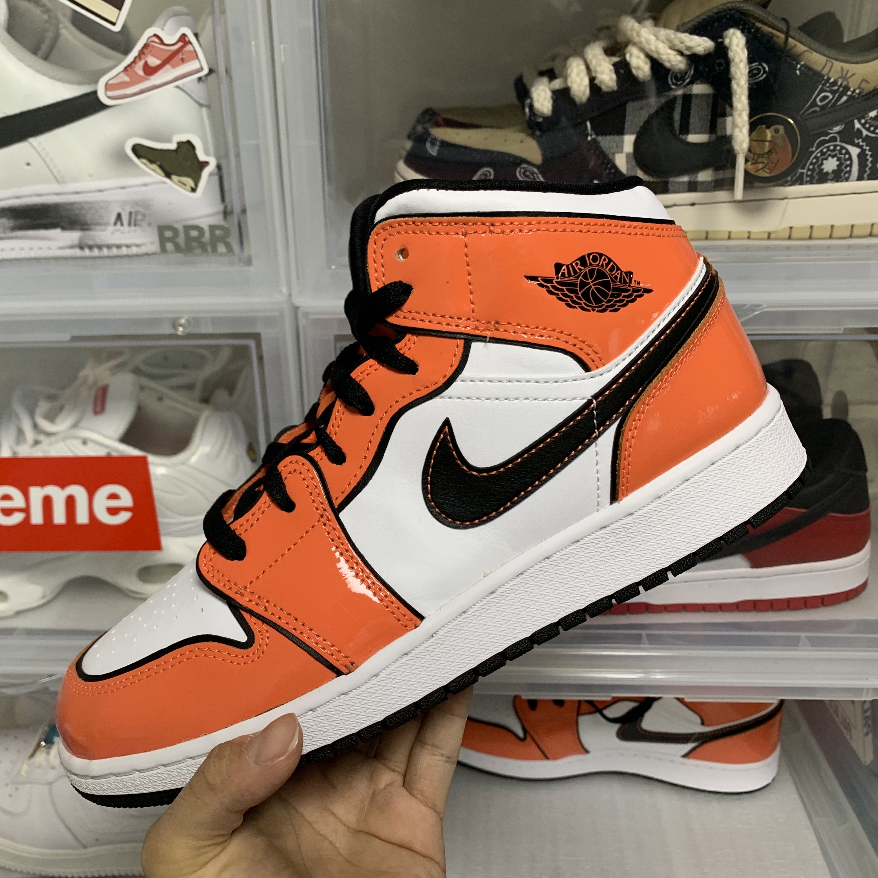 (GS) Jordan 1 Mid SE Turf Orange 착용 스타일