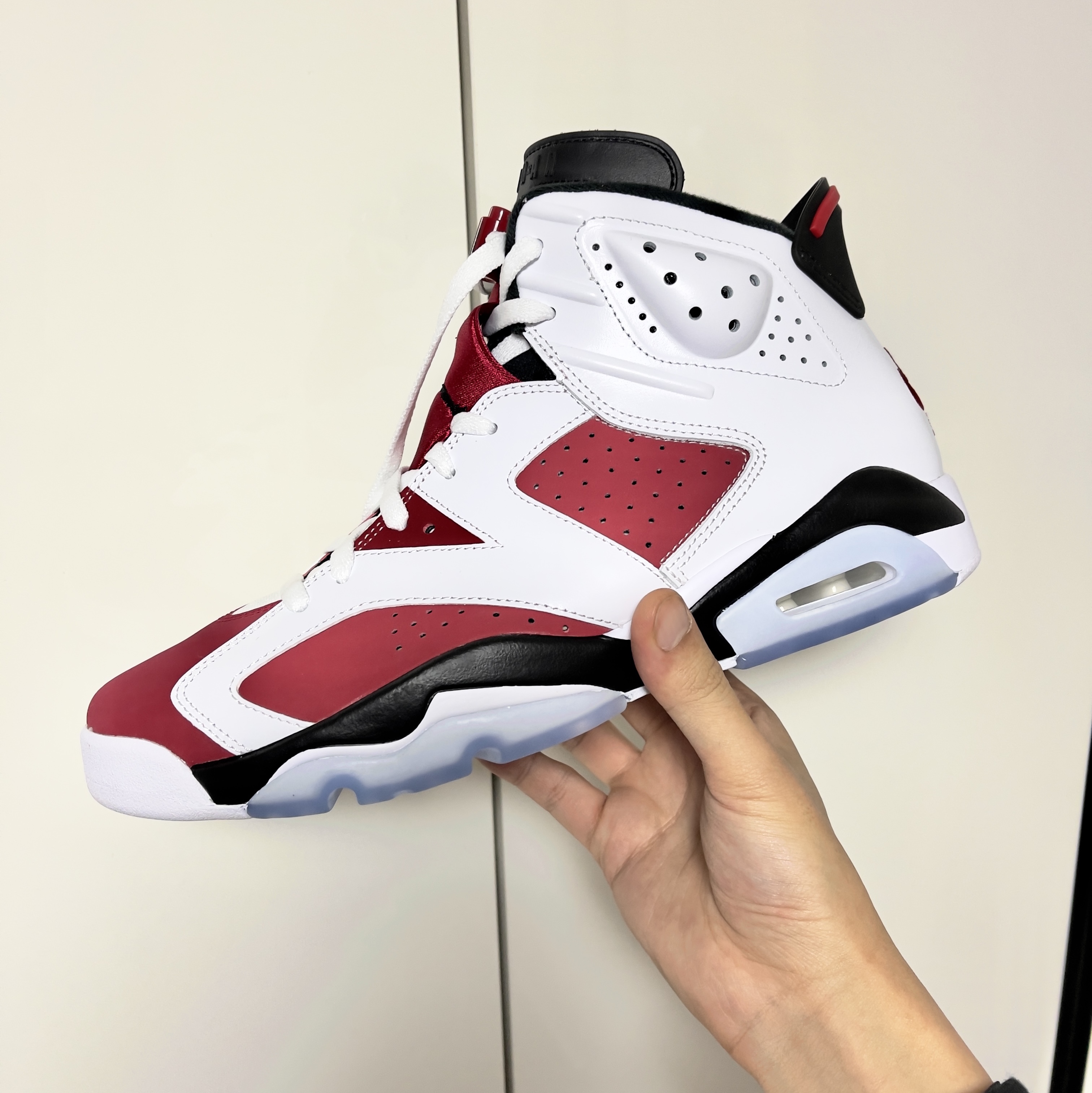 Jordan 6 Retro Carmine 2021 착용 스타일