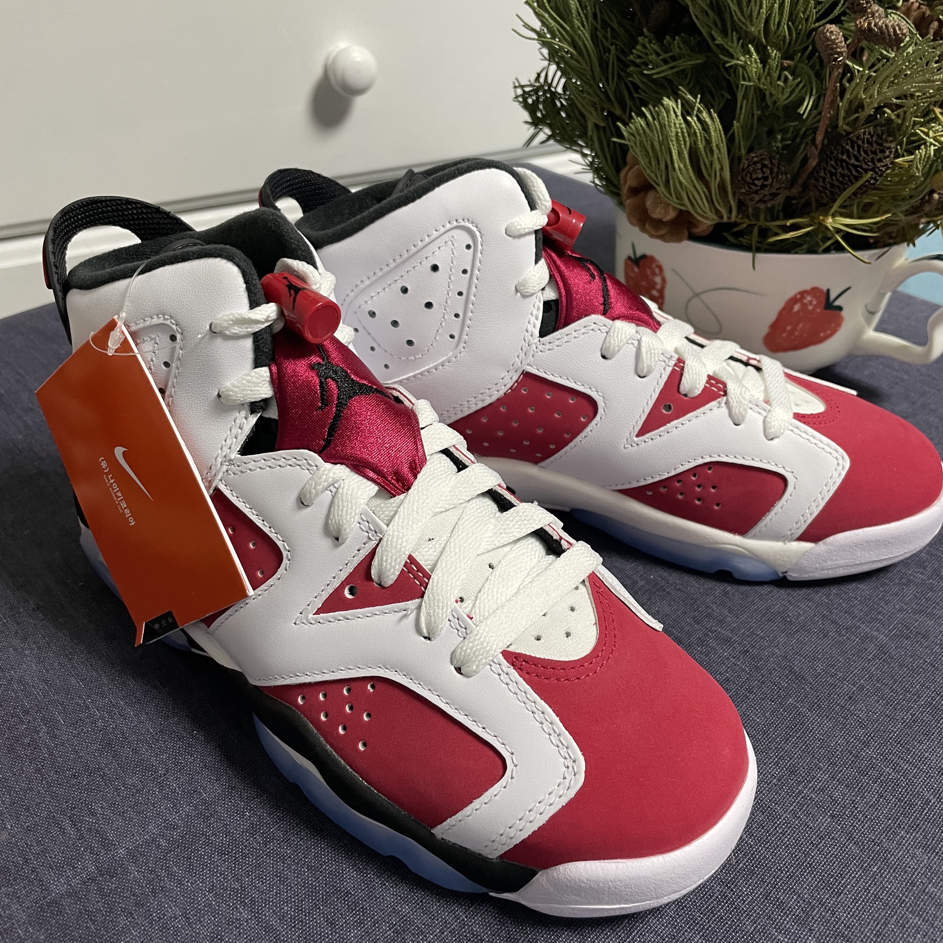 Jordan 6 Retro Carmine 2021 착용 스타일