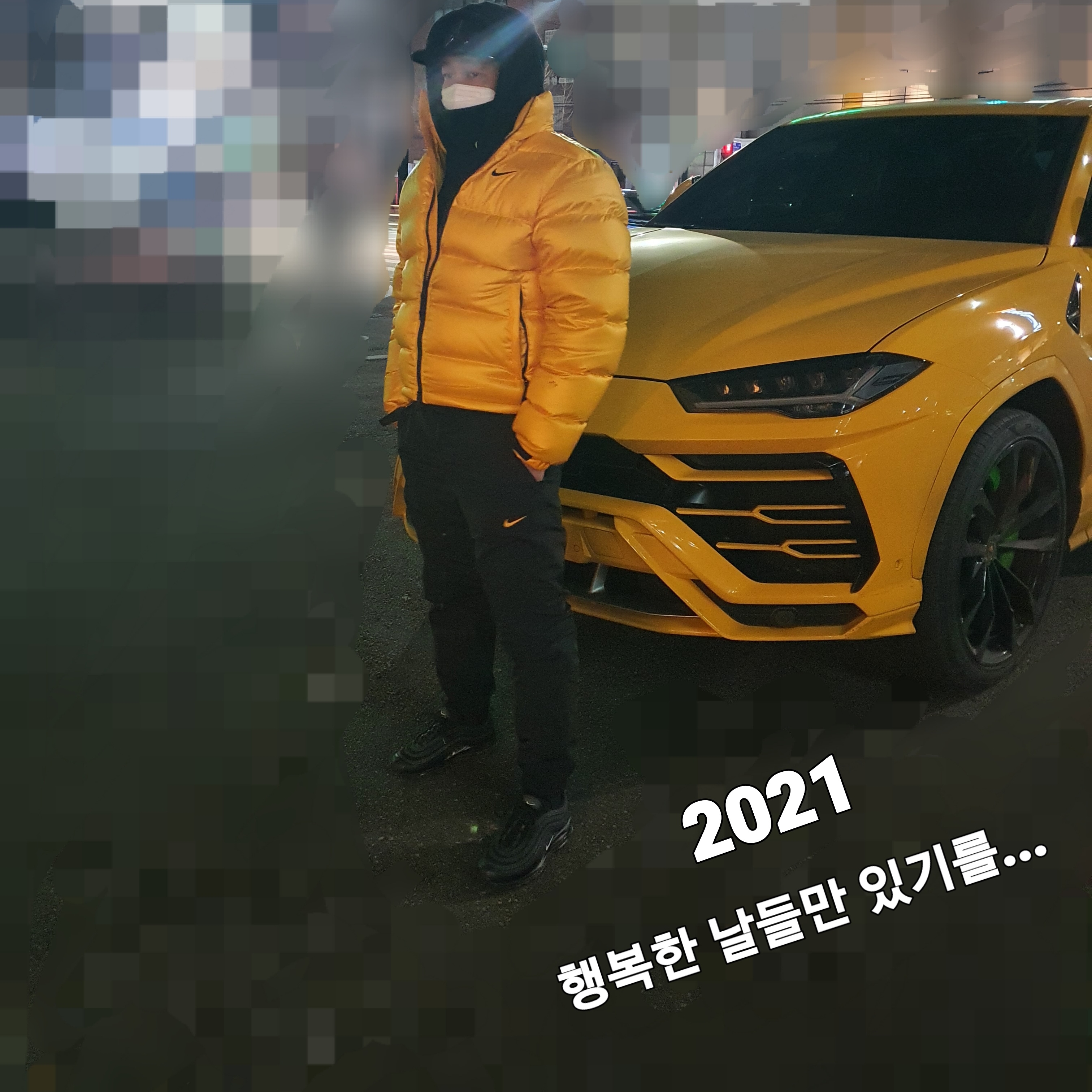 Nike x Drake Nocta Puffer Jacket University Gold - Asia, Nike x Drake Nocta Essential Hoodie Black - Asia 착용 스타일 - 1