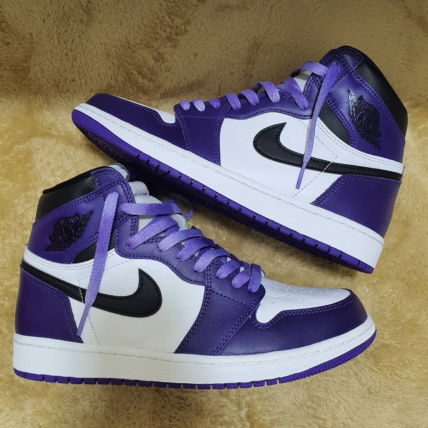 Jordan 1 Retro High OG Court Purple 2020 착용 스타일 - 4