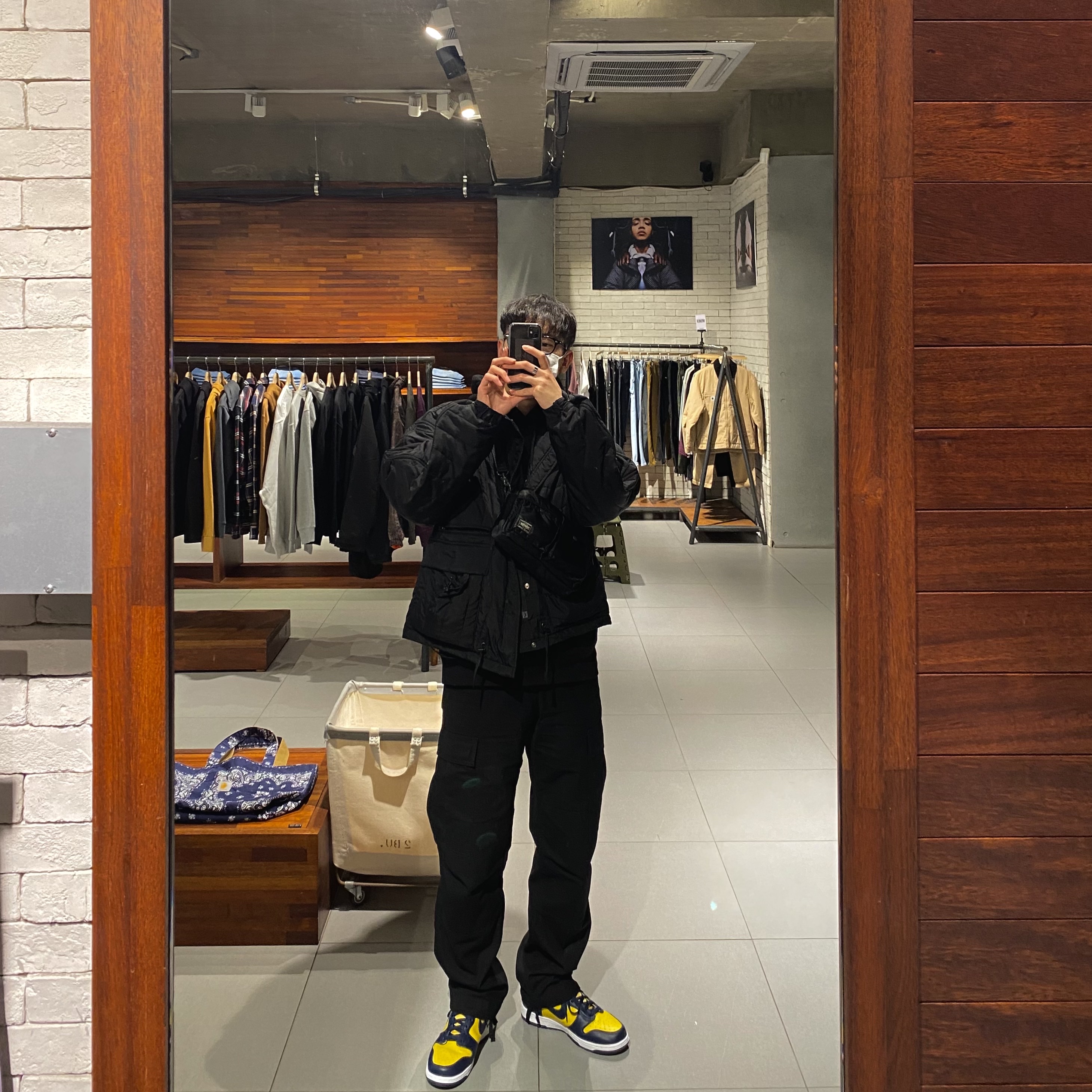 Nike Dunk High SP Maize & Blue 착용 스타일