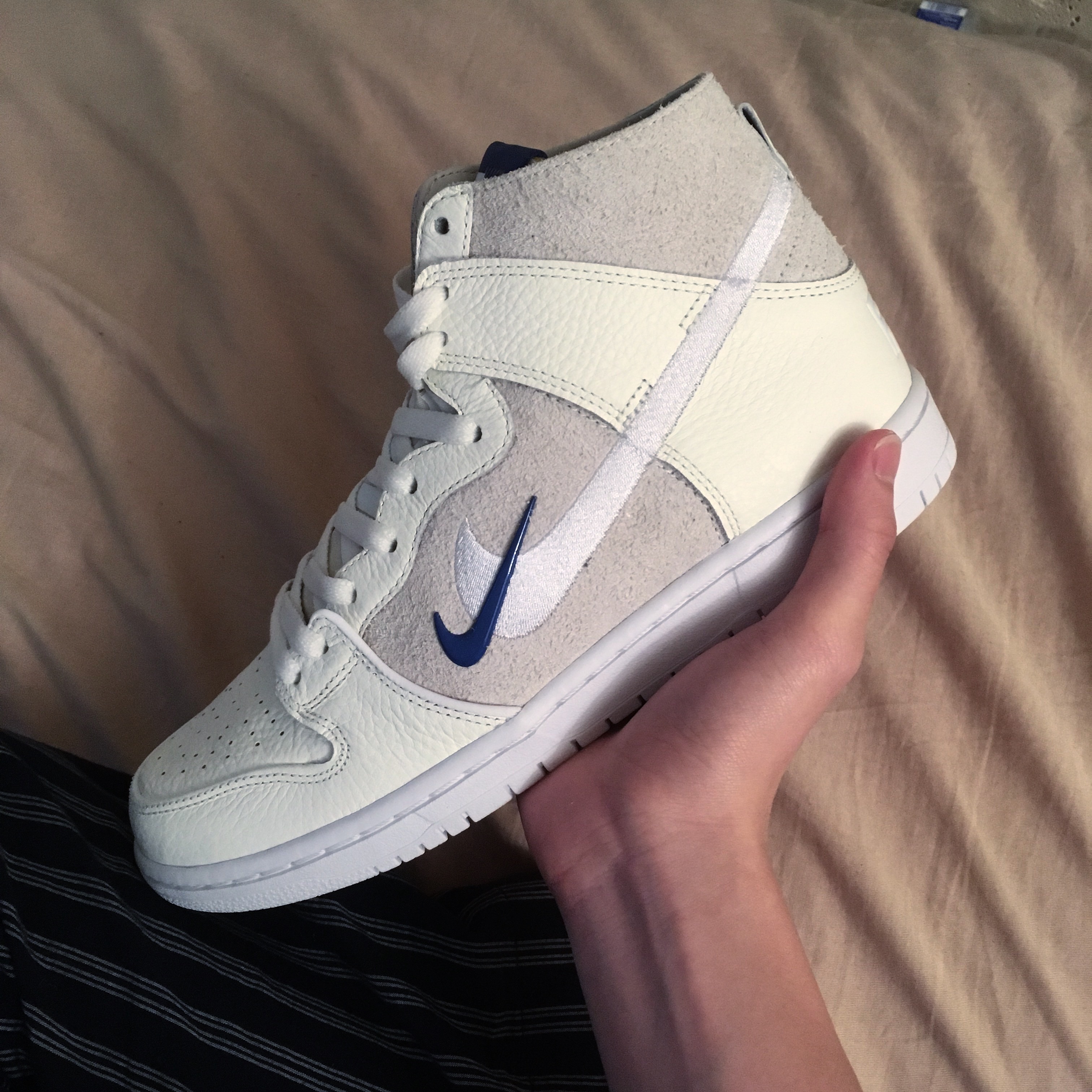 Nike x Soulland SB Dunk High FRI.day Part 02 착용 스타일