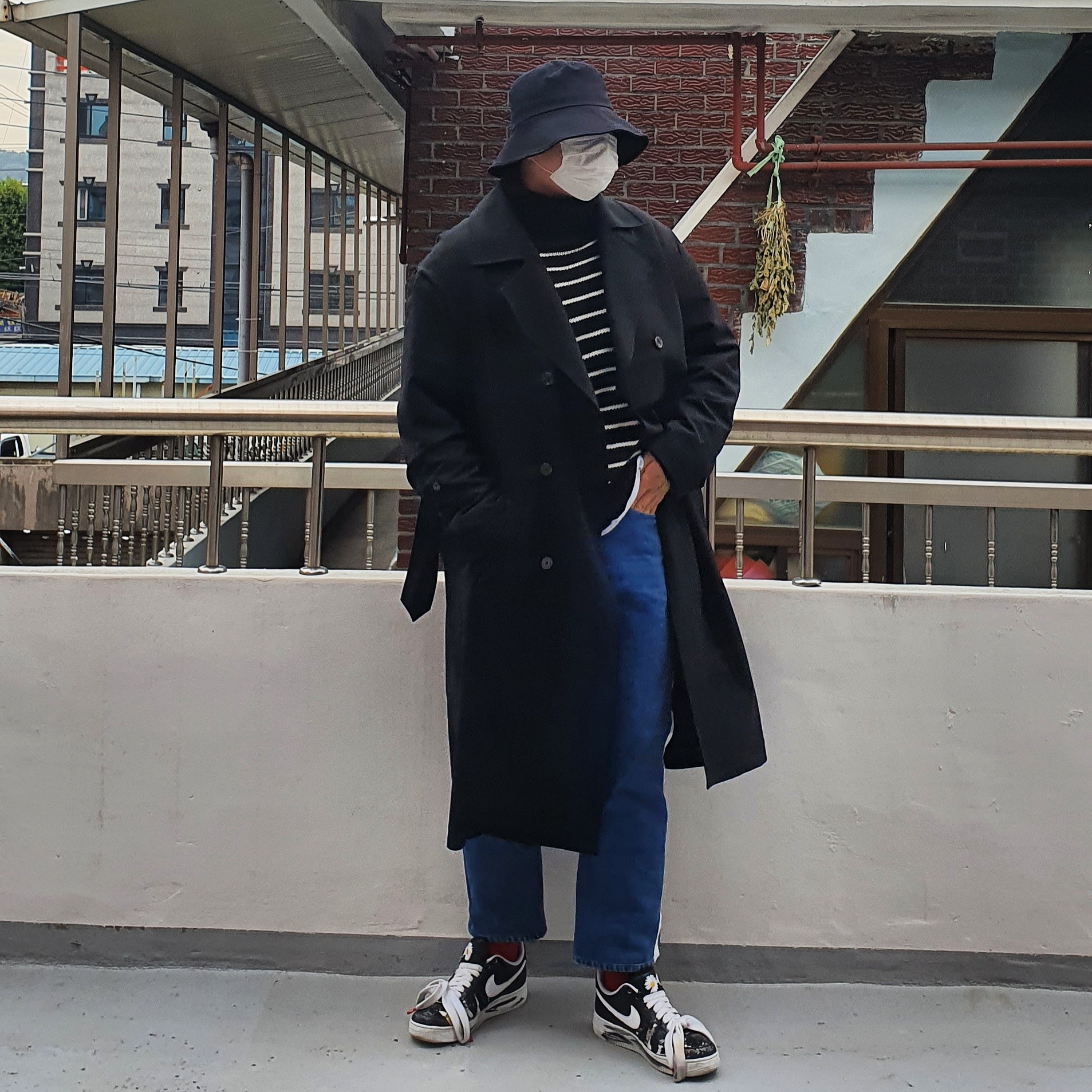 Nike x Peaceminusone Air Force 1 Low Para-Noise 착용 스타일