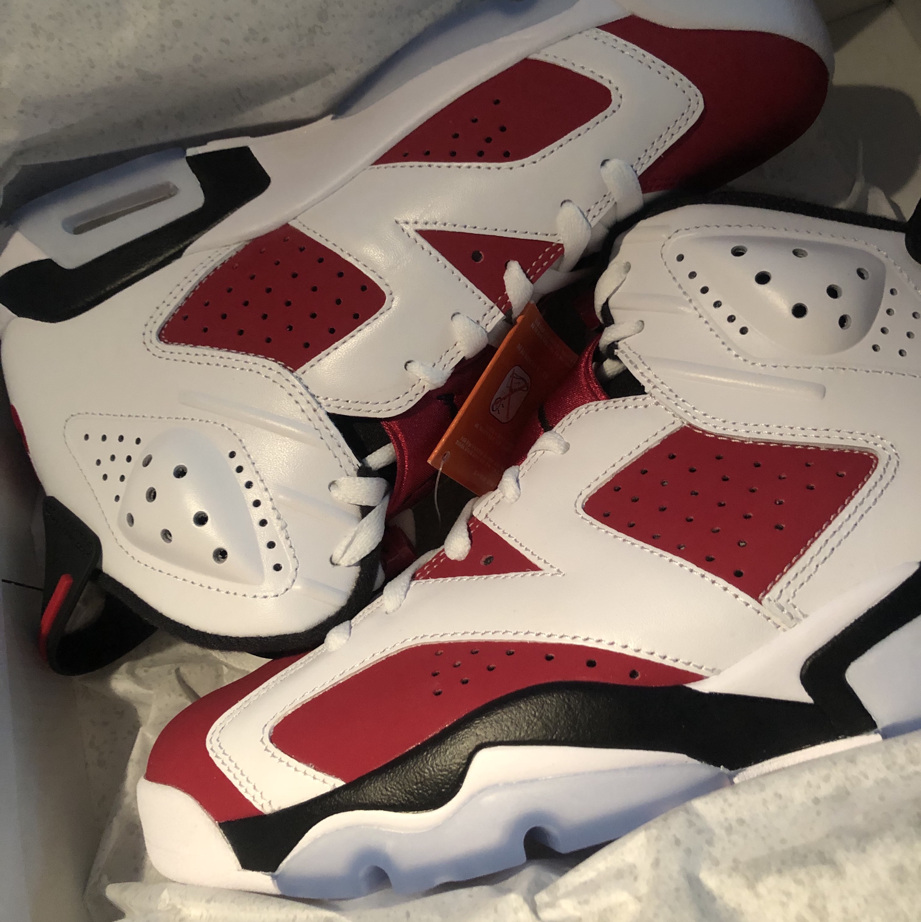 Jordan 6 Retro Carmine 2021 착용 스타일