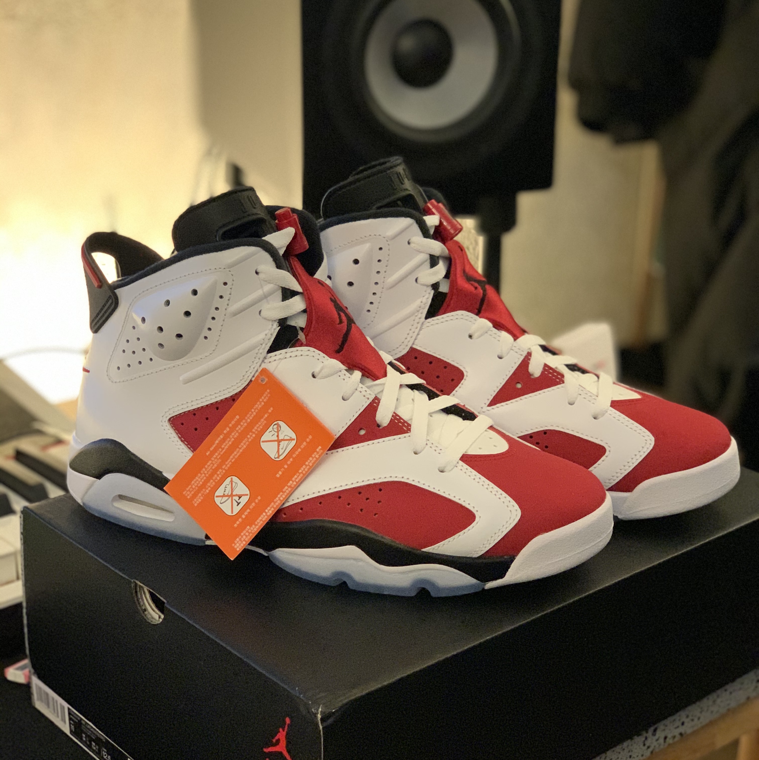 Jordan 6 Retro Carmine 2021 착용 스타일