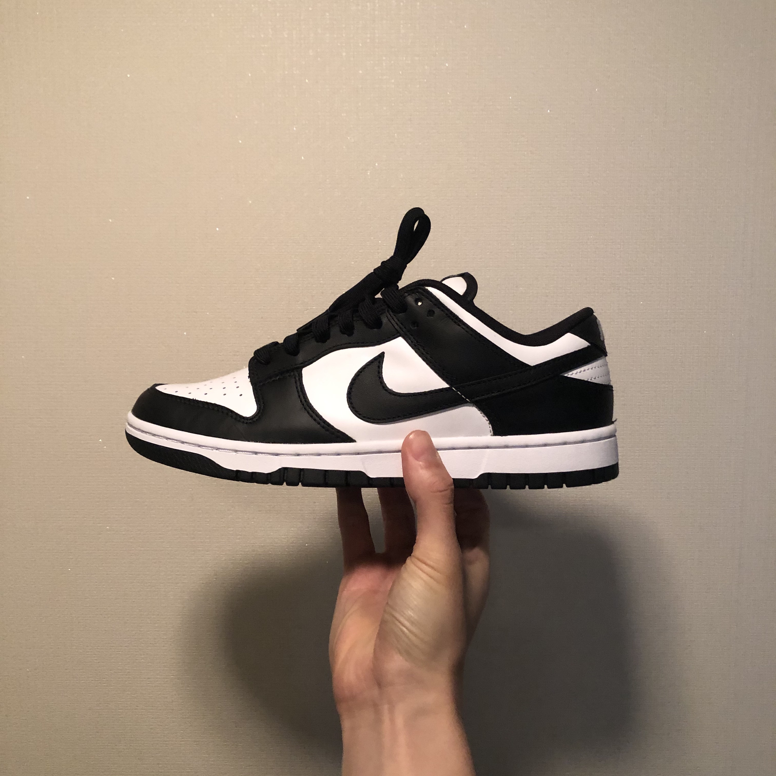 Nike Dunk Low Retro Black 착용 스타일