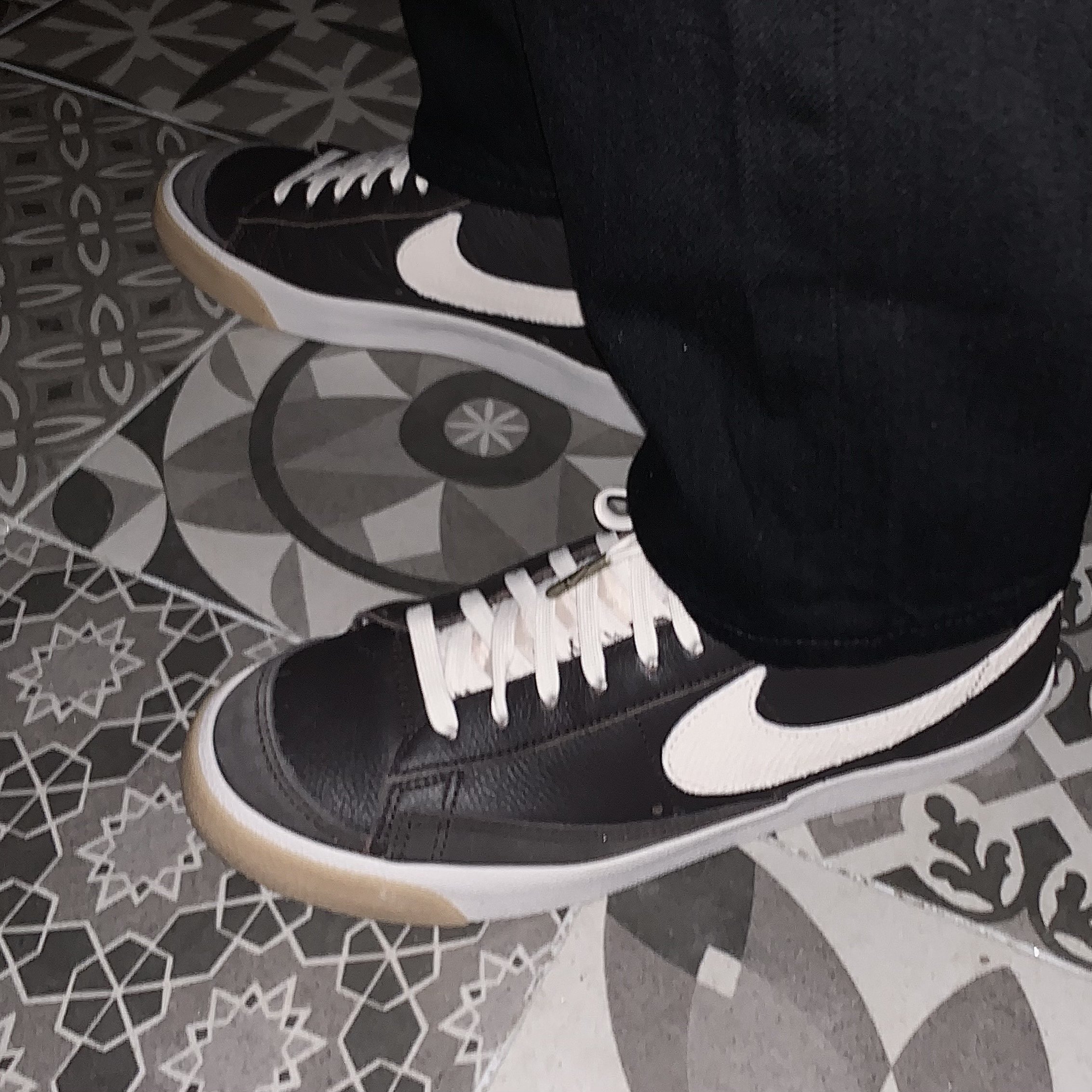Nike Blazer Mid '77 Vintage Velvet Brown 착용 스타일