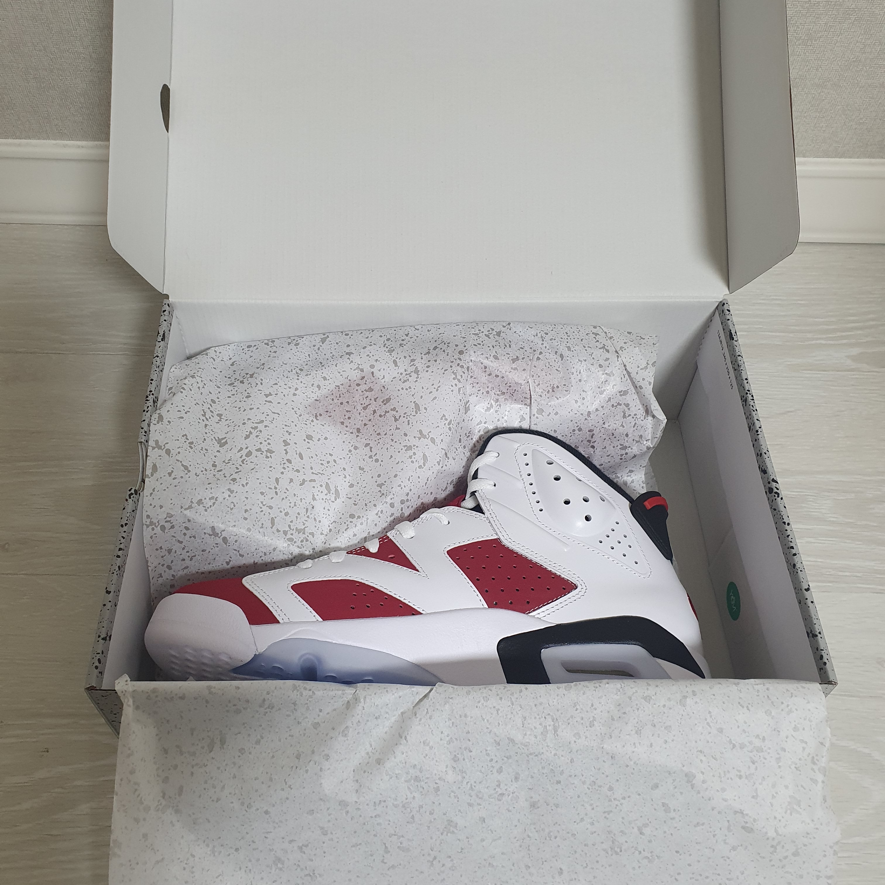 Jordan 6 Retro Carmine 2021 착용 스타일