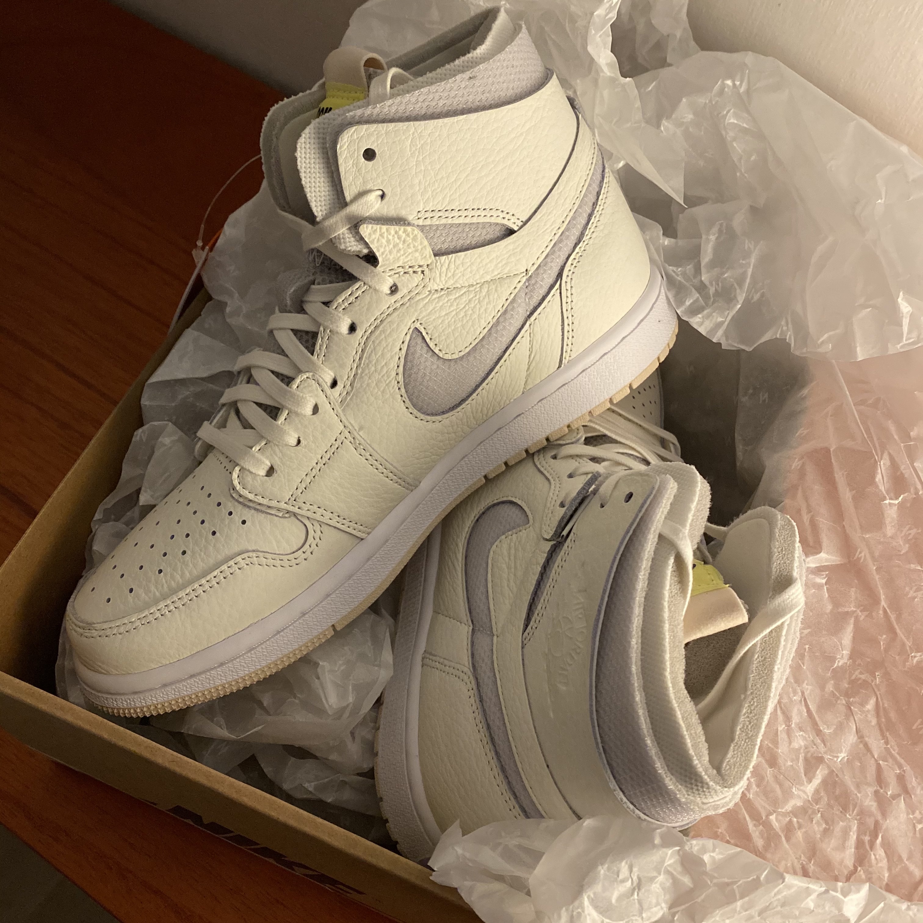 (W) Jordan 1 Zoom Air CMFT Sail 착용 스타일