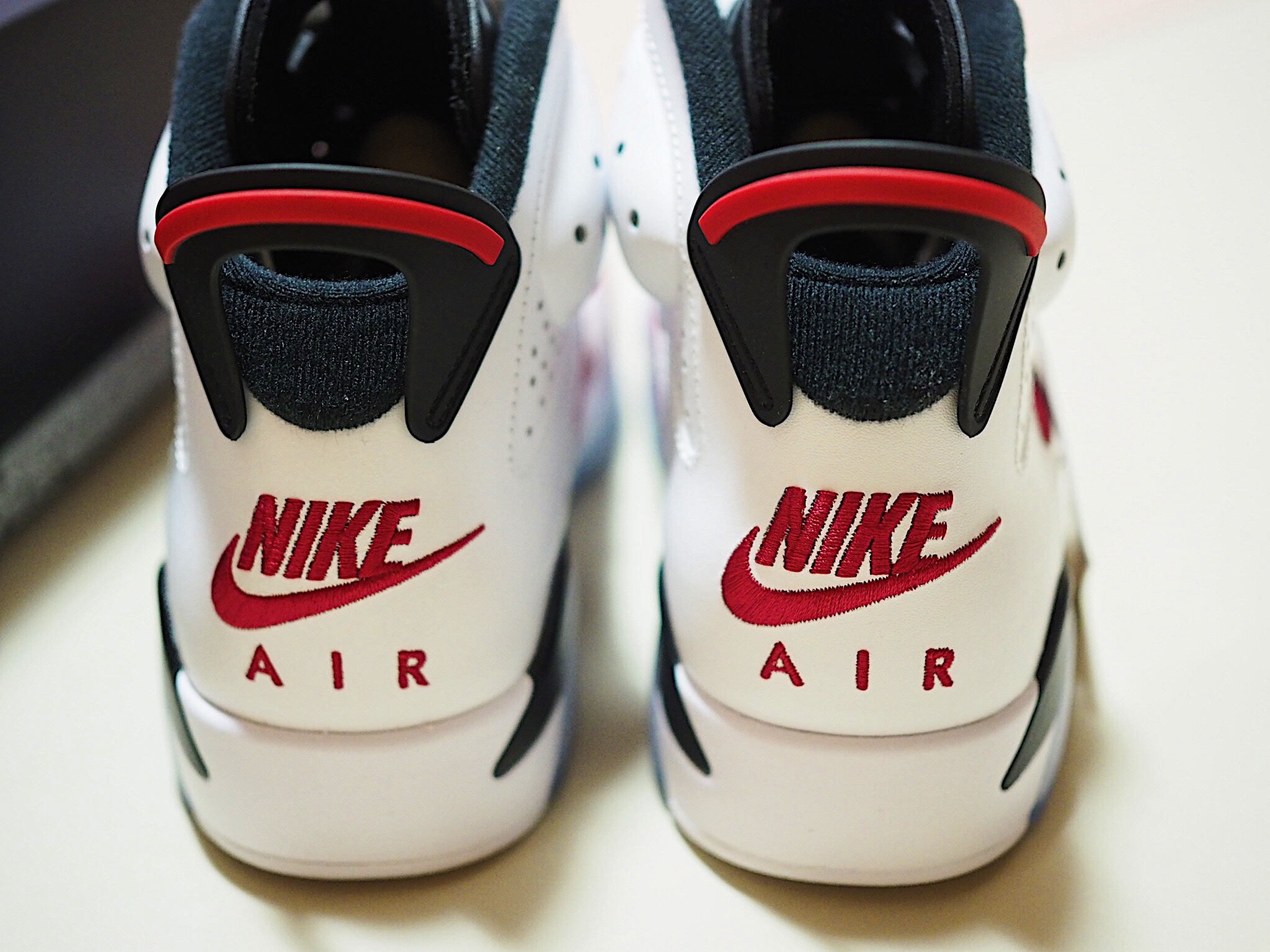 Jordan 6 Retro Carmine 2021 착용 스타일 - 4