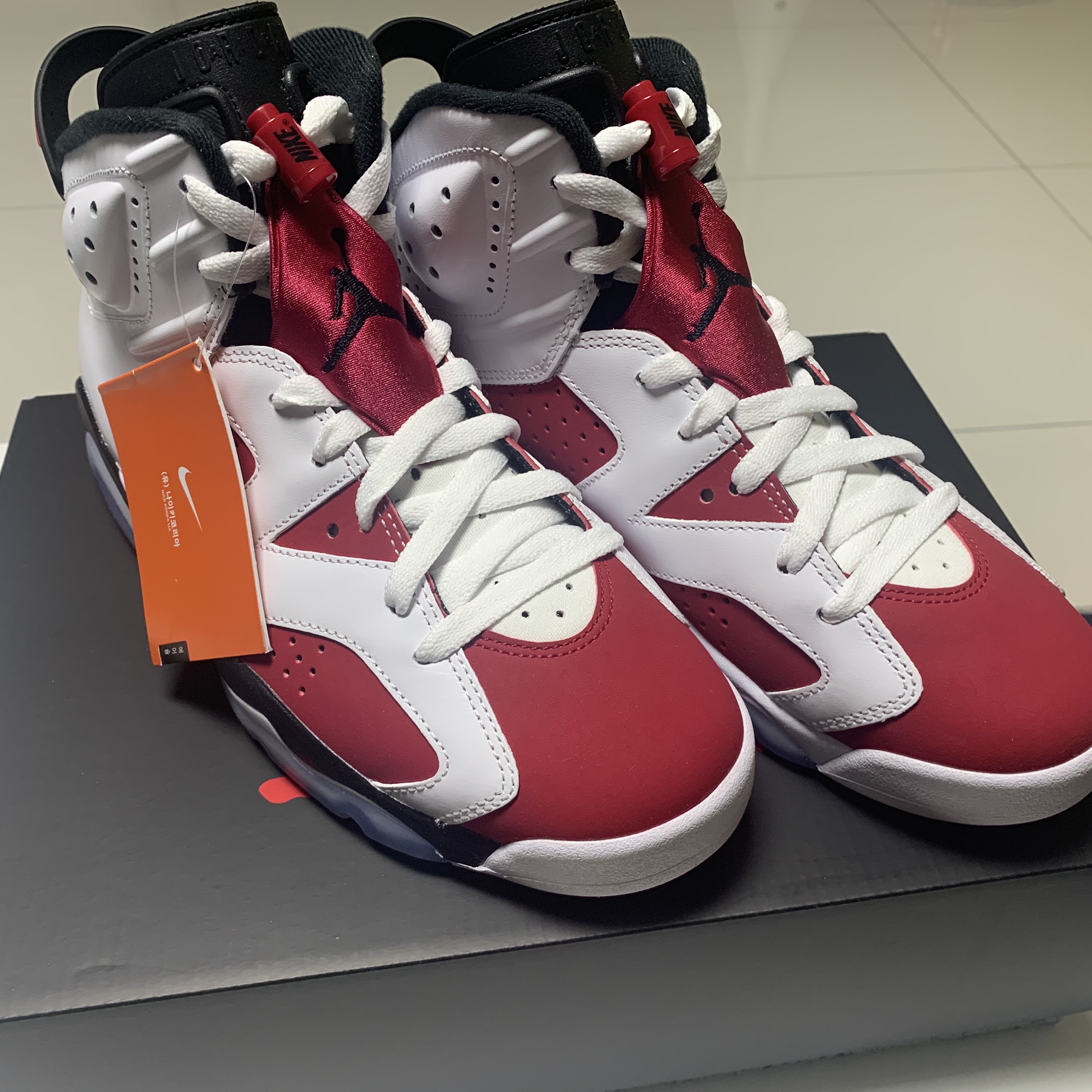Jordan 6 Retro Carmine 2021 착용 스타일