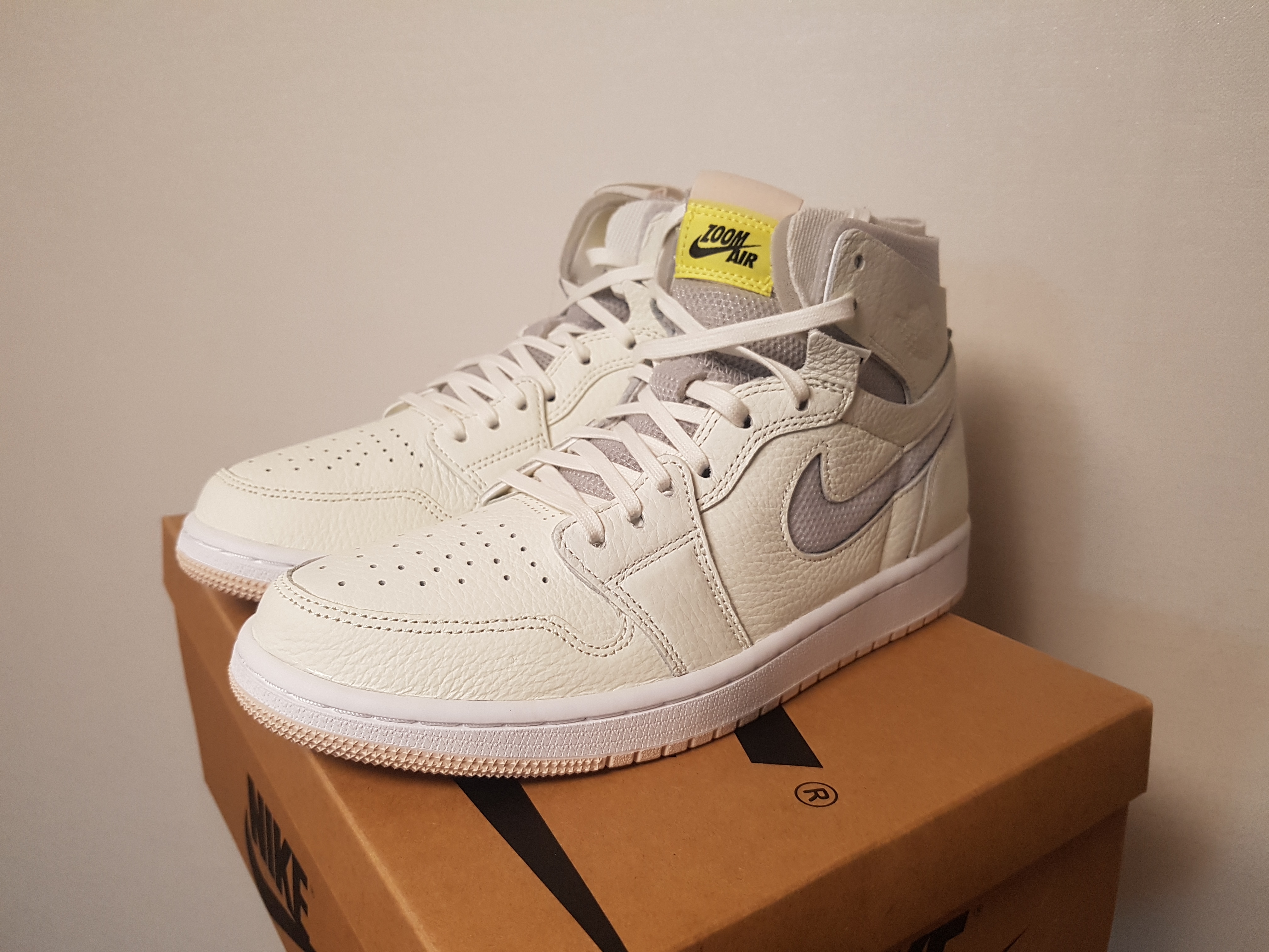 (W) Jordan 1 Zoom Air CMFT Sail 착용 스타일 - 3