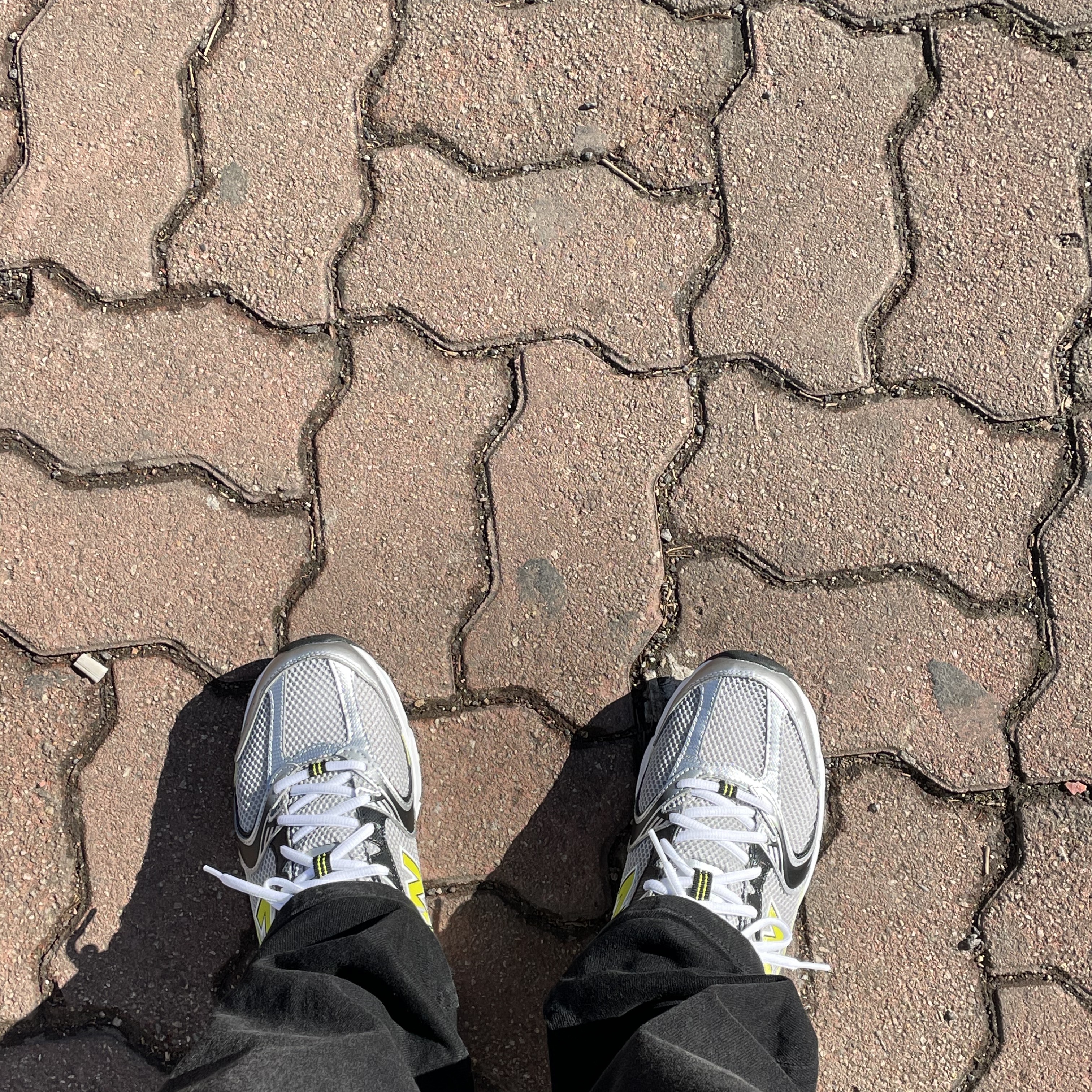 New Balance 530 Silver 착용 스타일