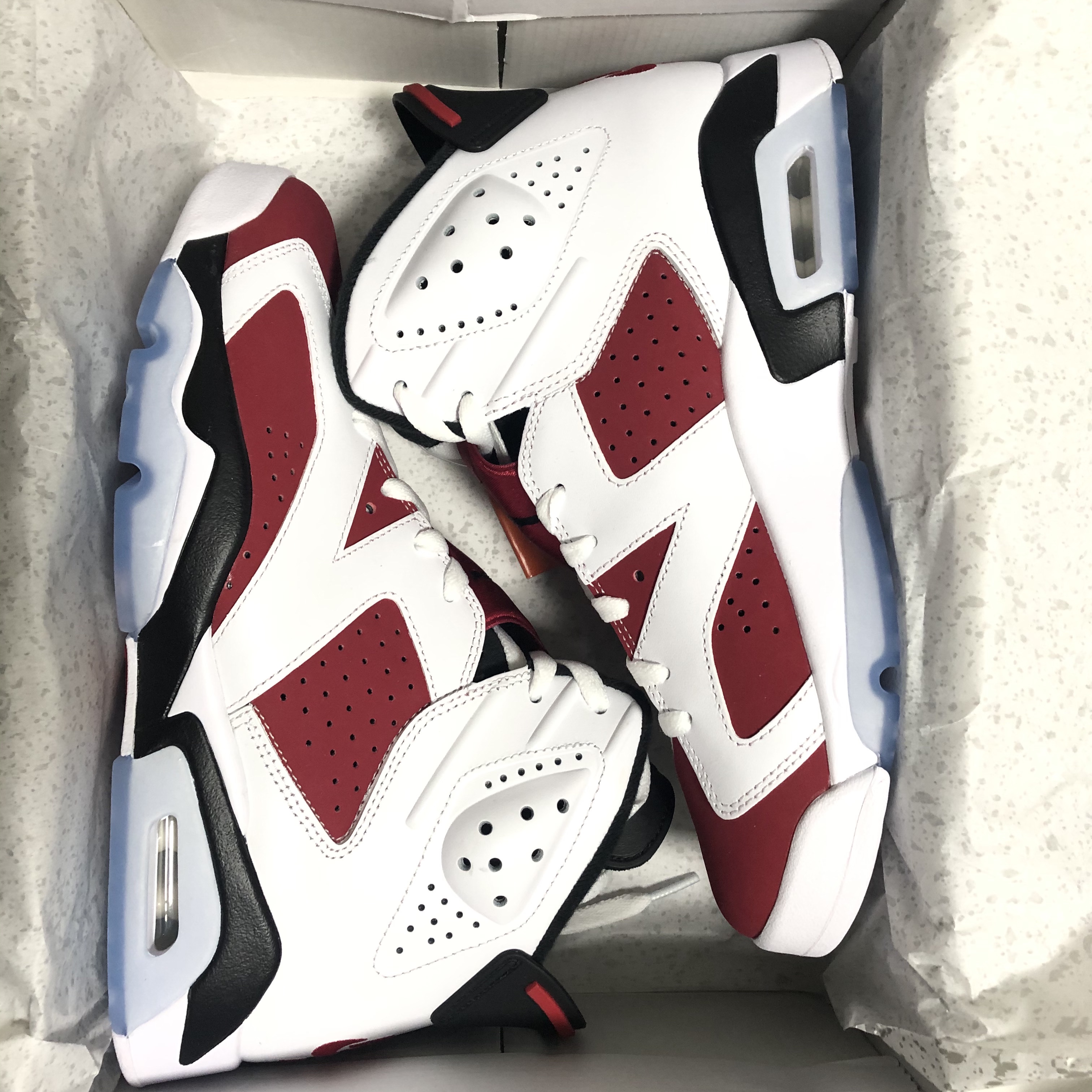 Jordan 6 Retro Carmine 2021 착용 스타일